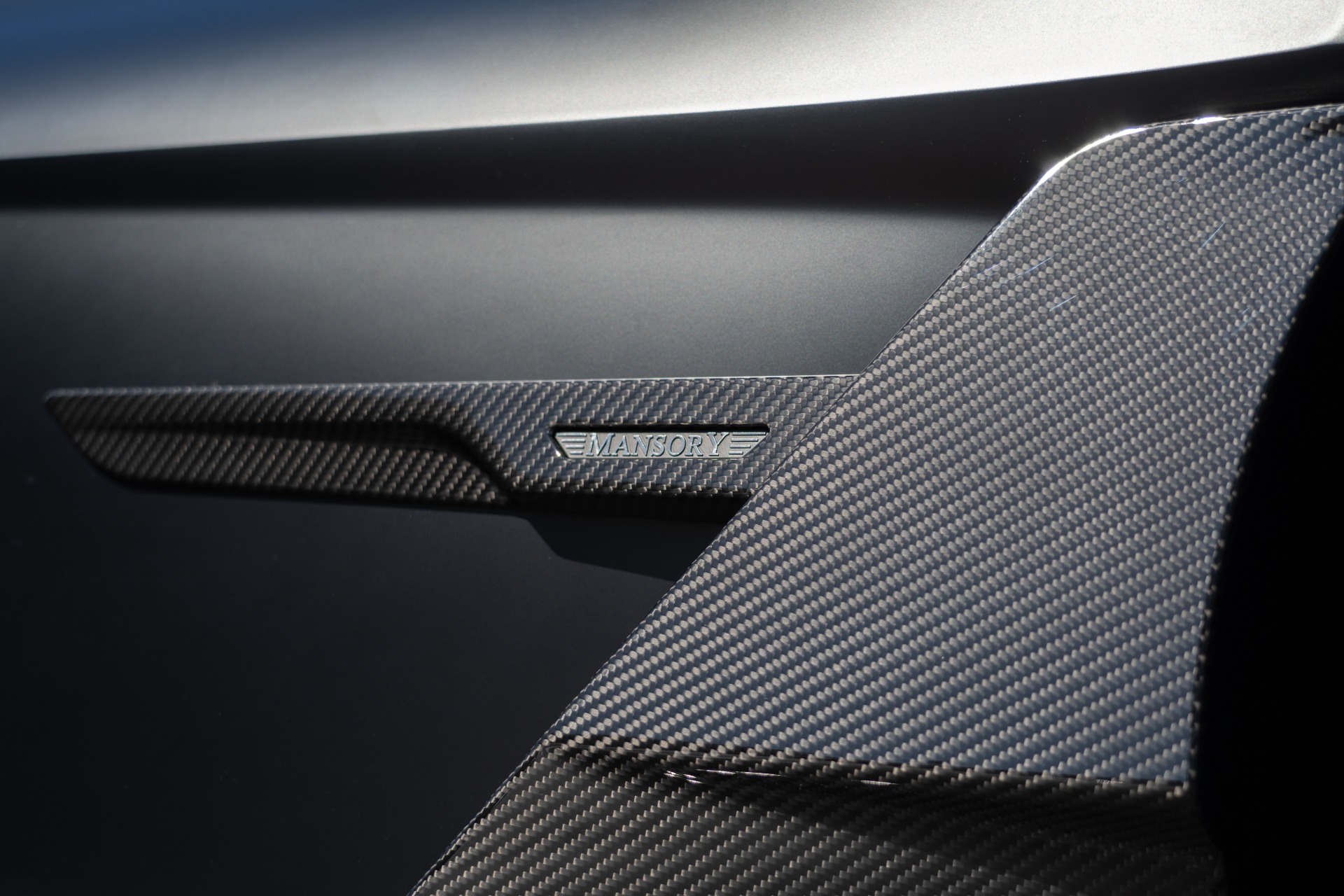 2024 Lamborghini Revuelto photo 11