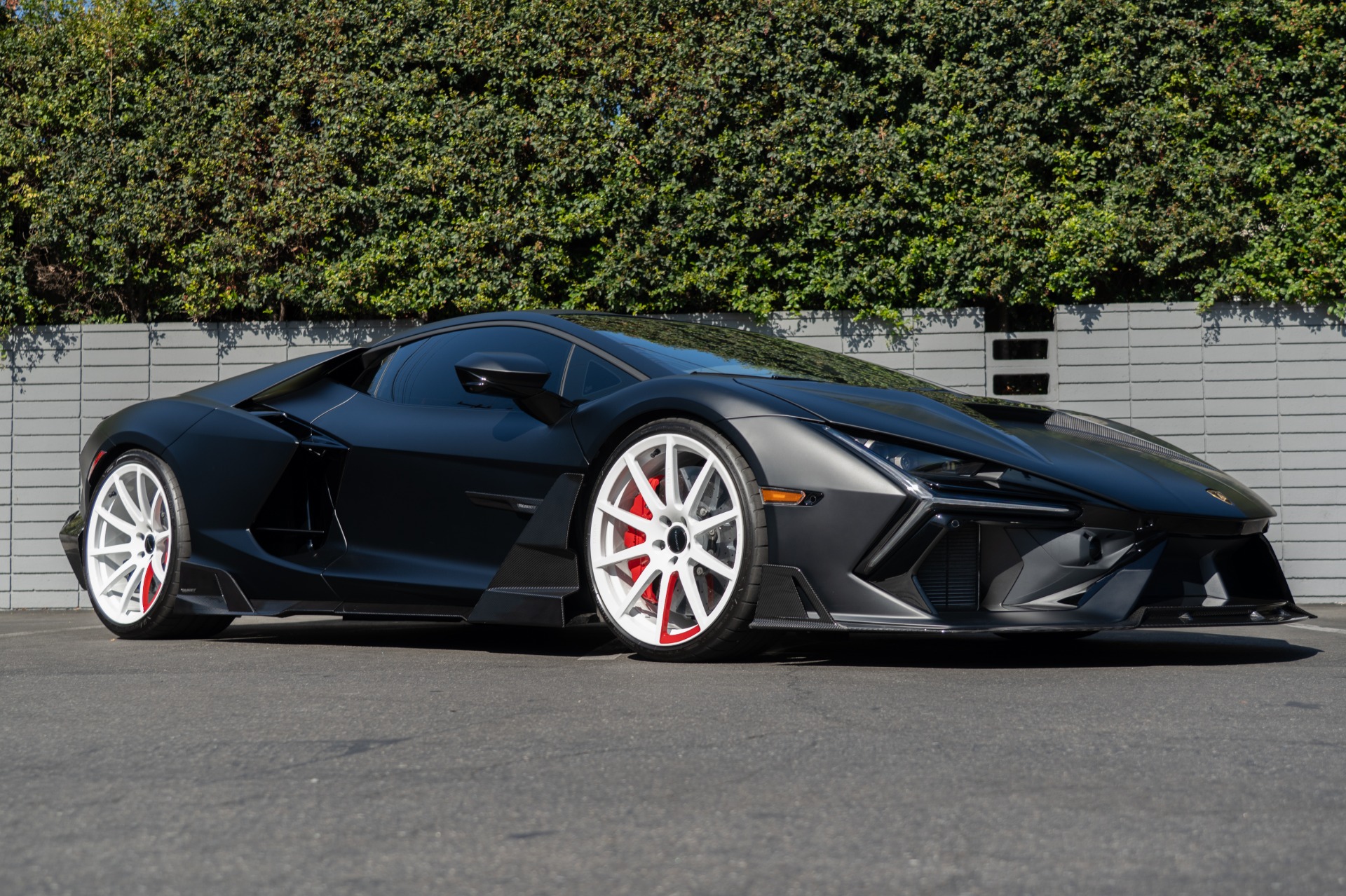 2024 Lamborghini Revuelto photo 15