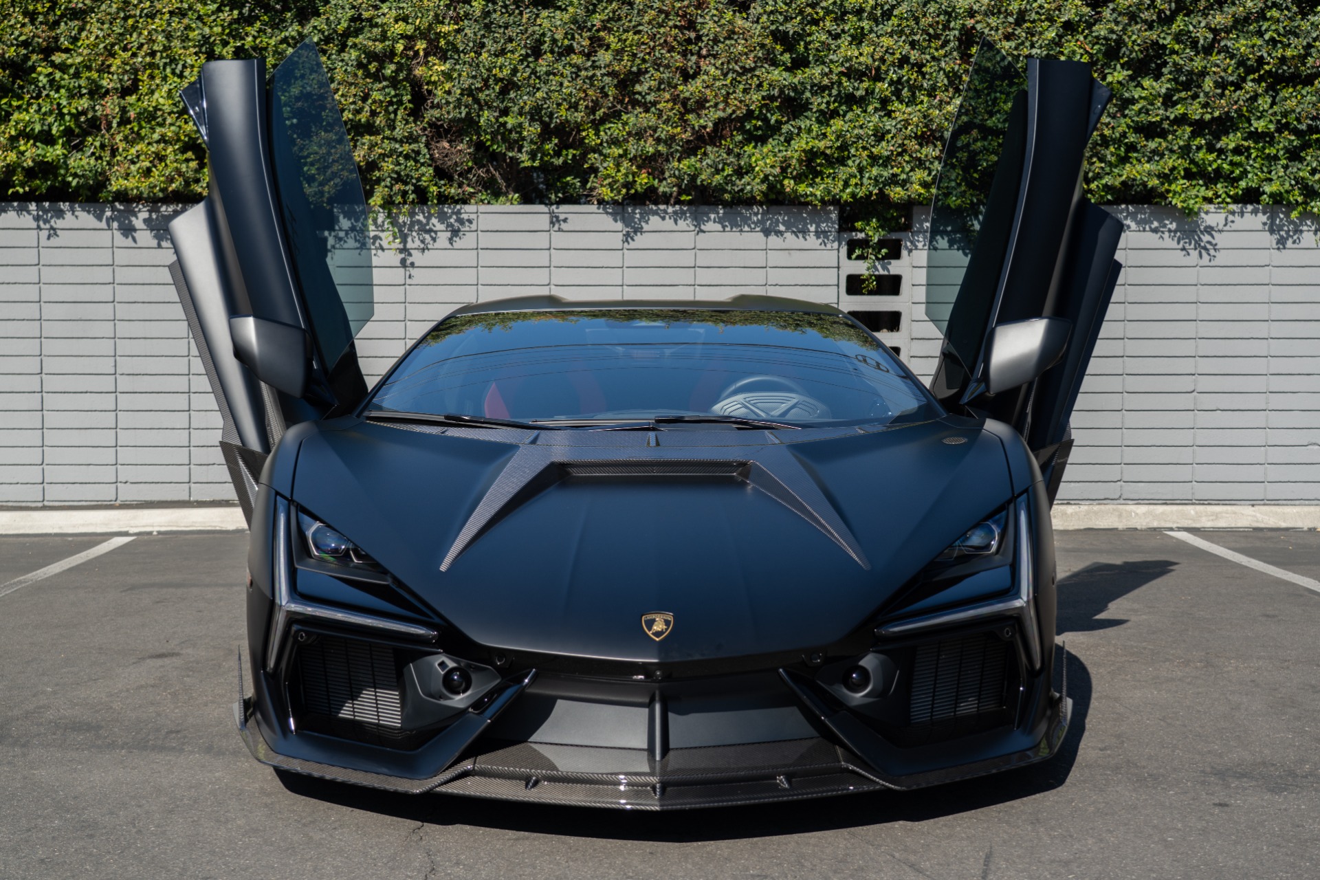 2024 Lamborghini Revuelto photo 17