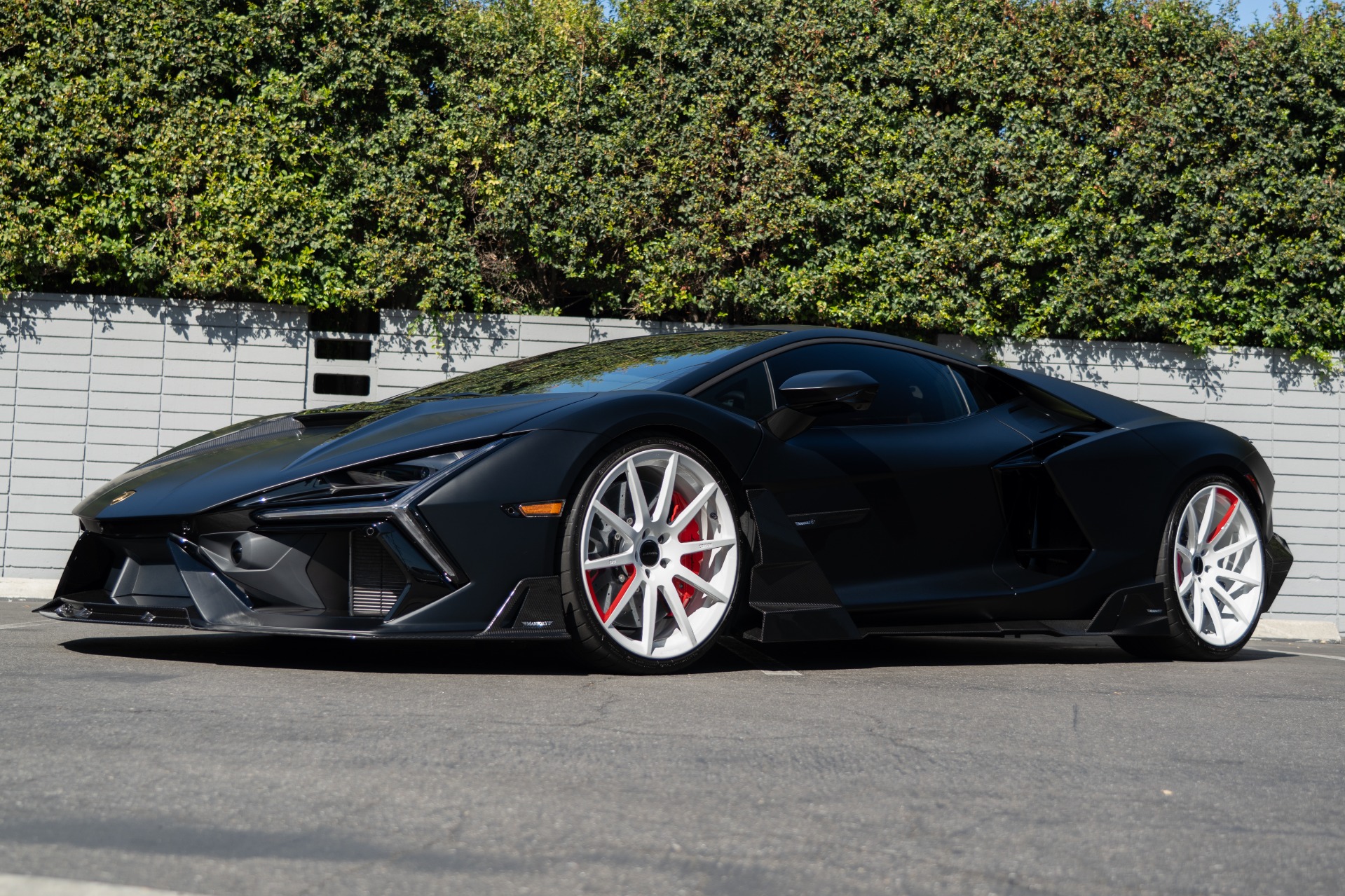 2024 Lamborghini Revuelto photo 20