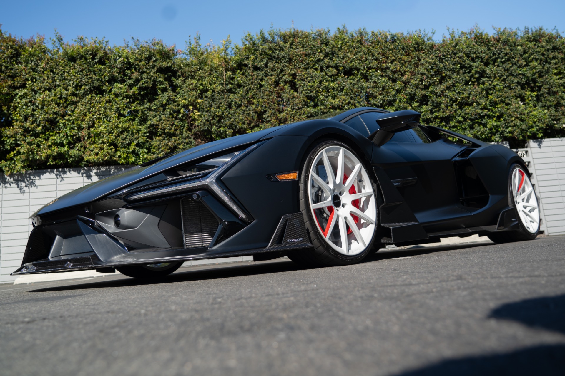 2024 Lamborghini Revuelto photo 21
