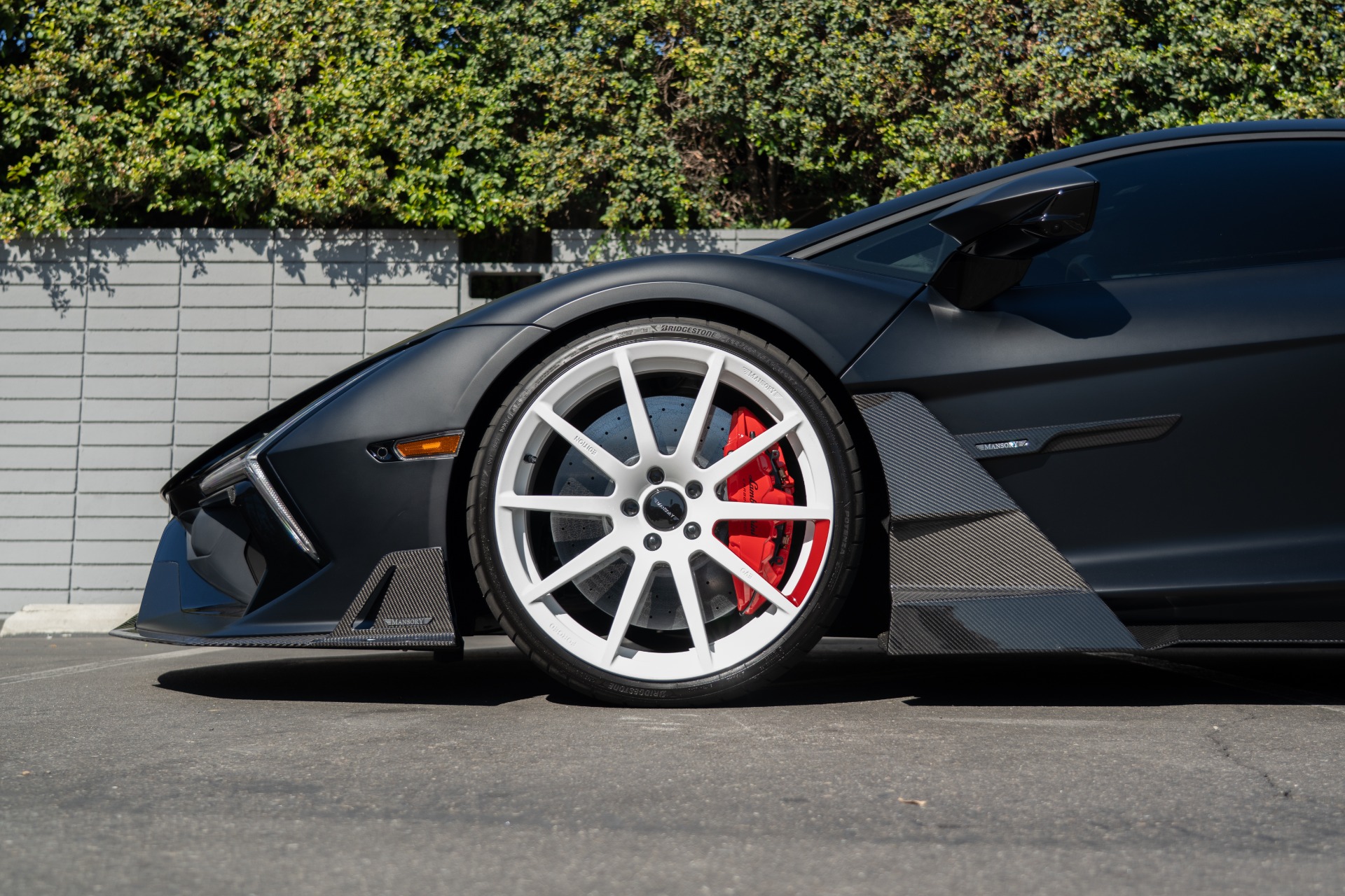 2024 Lamborghini Revuelto photo 24