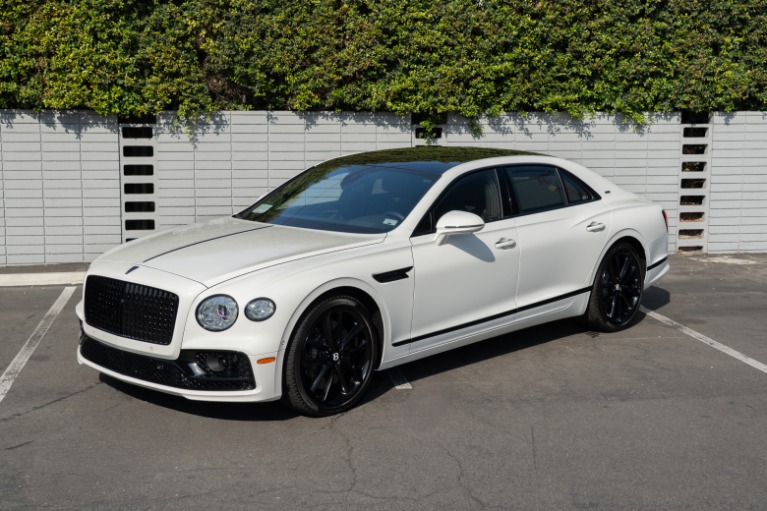 2024 Bentley Flying Spur Mulliner's photo