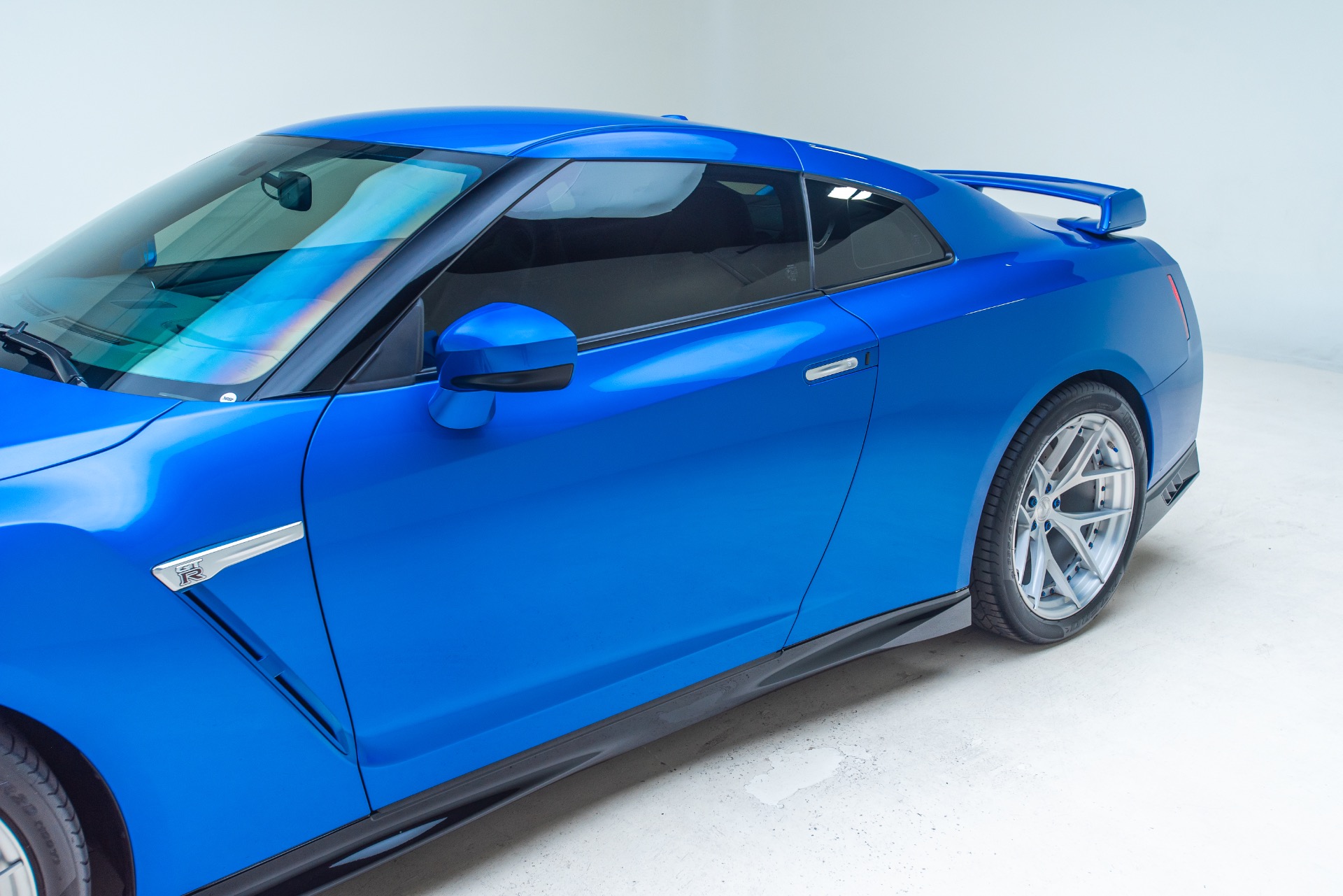2021 Nissan GT-R Premium - Photo 28