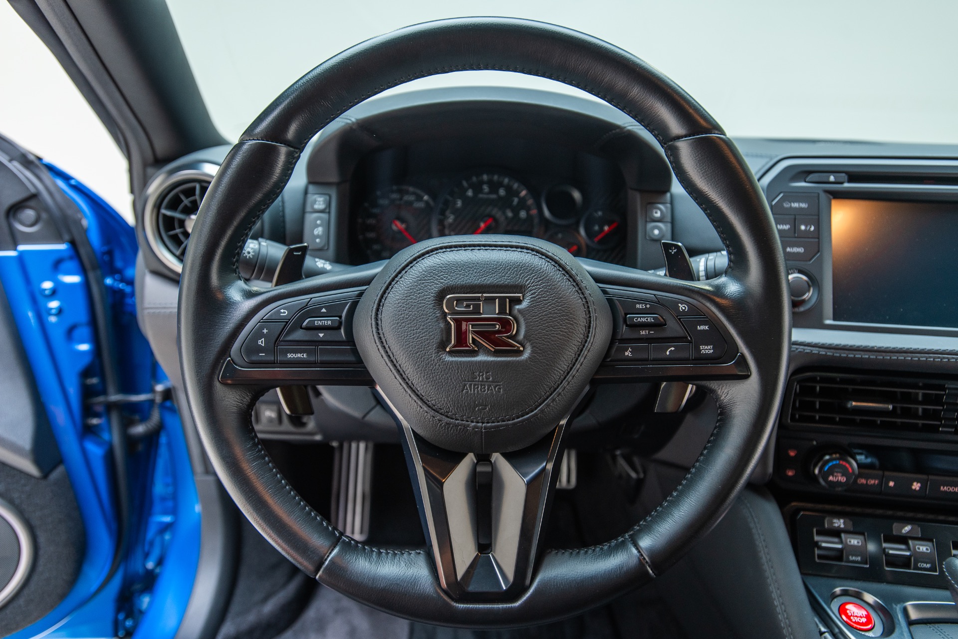 2021 Nissan GT-R Premium - Photo 40