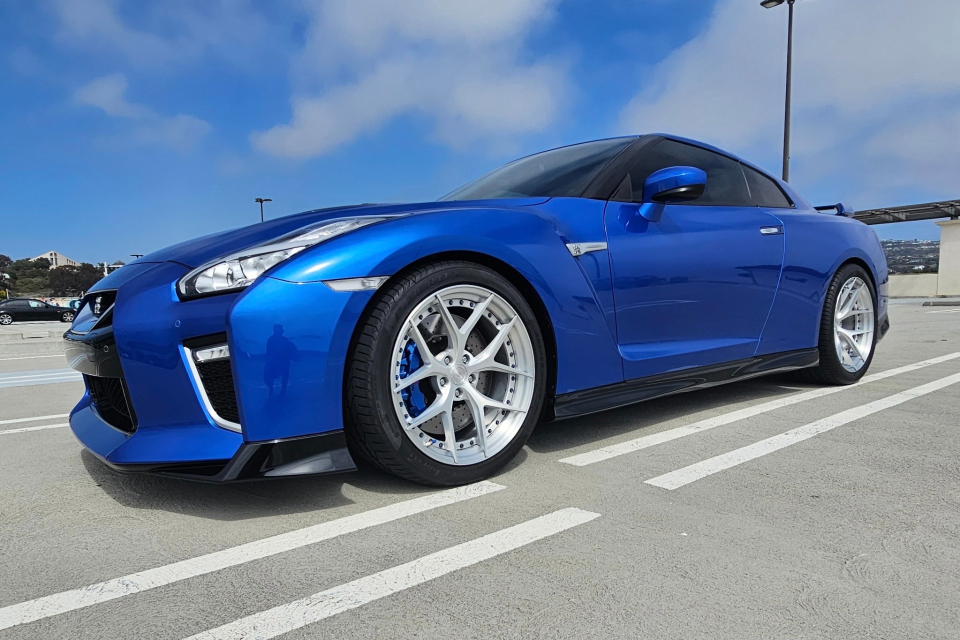 2021 Nissan GT-R Premium - Photo 6