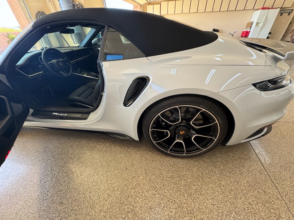 2023 Porsche 911 Turbo S - Photo 6