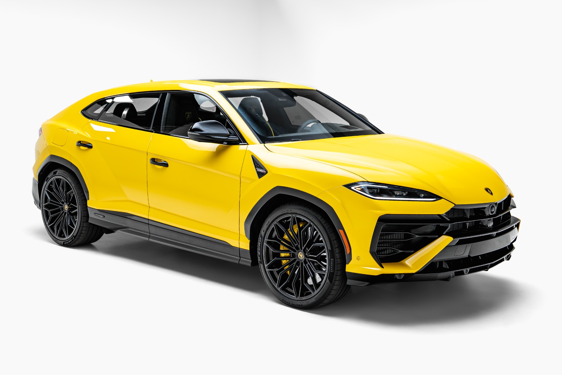 2025 Lamborghini Urus SE - Photo 11