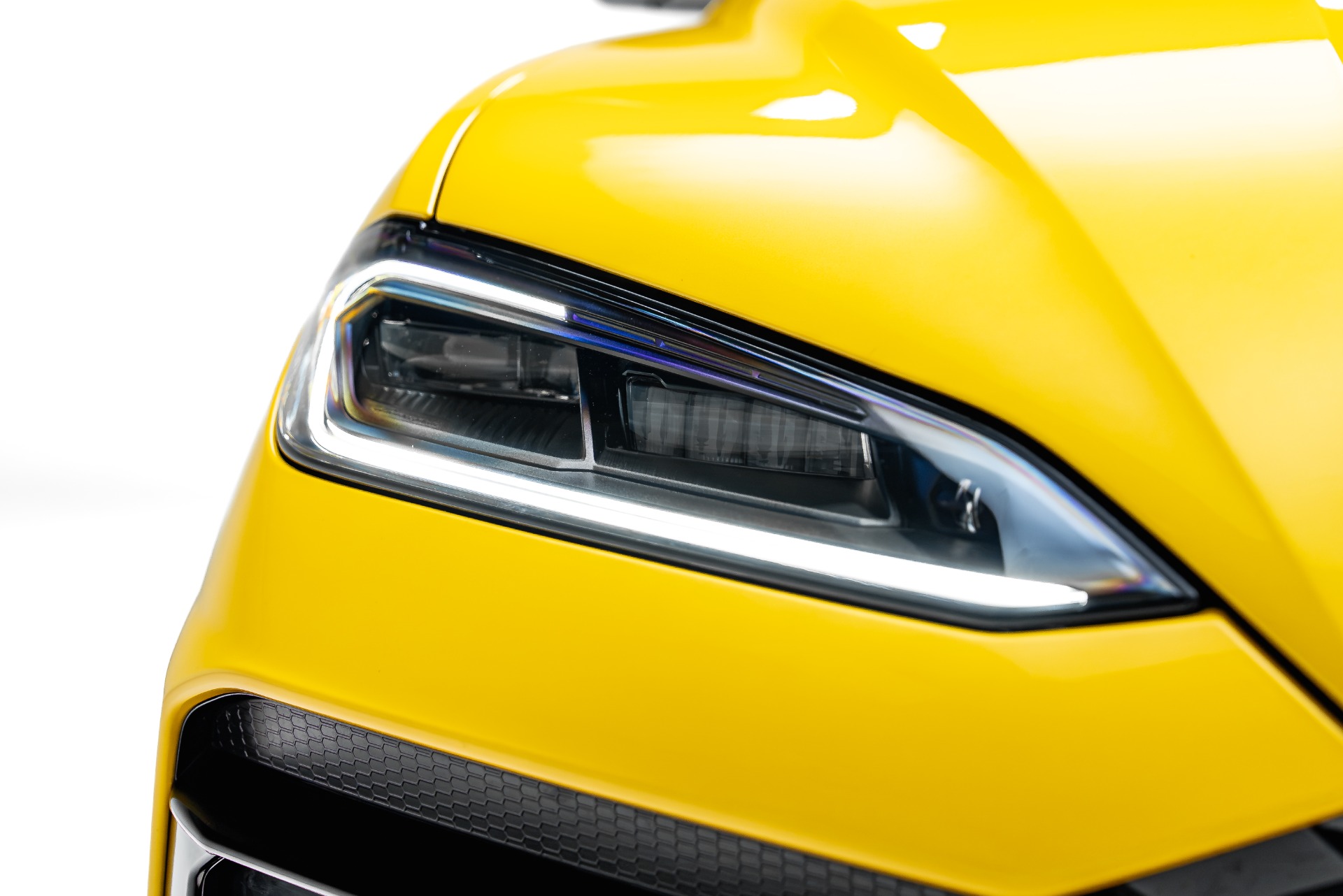 2025 Lamborghini Urus SE - Photo 23
