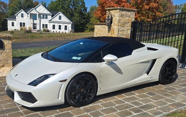2011 Lamborghini Gallardo Base's photo