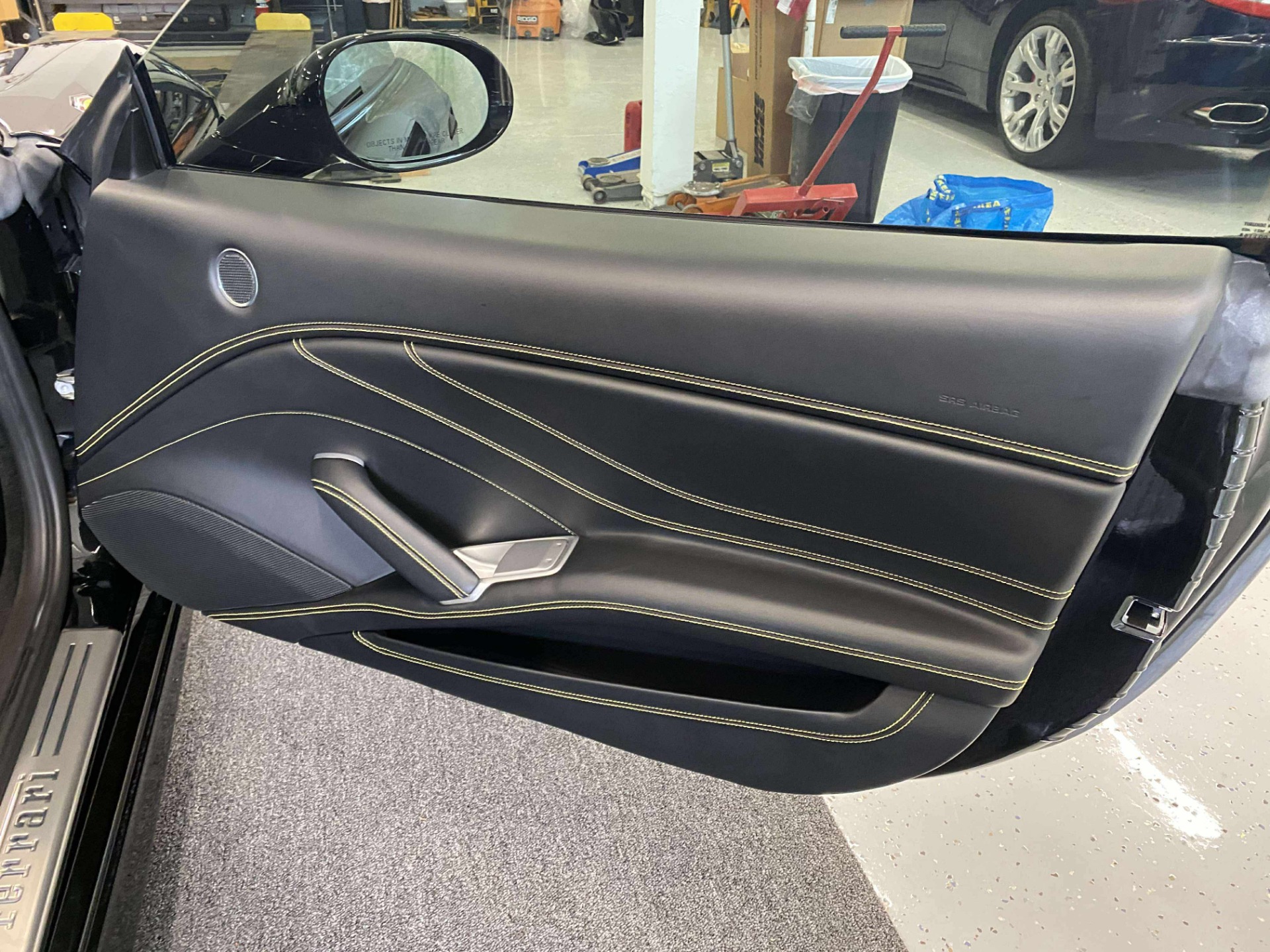 2015 Ferrari California T Base - Photo 11