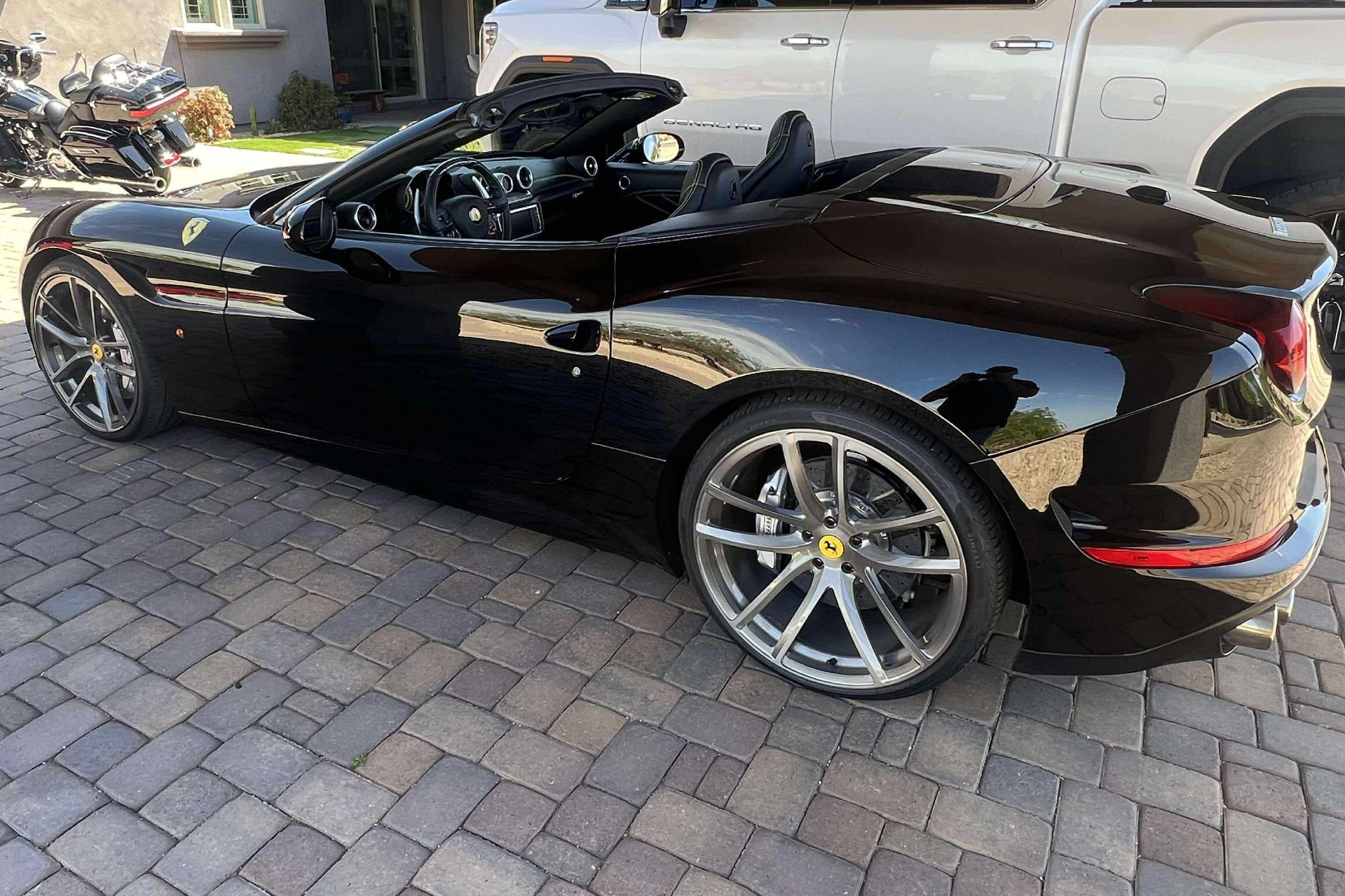 2015 Ferrari California T Base - Photo 12