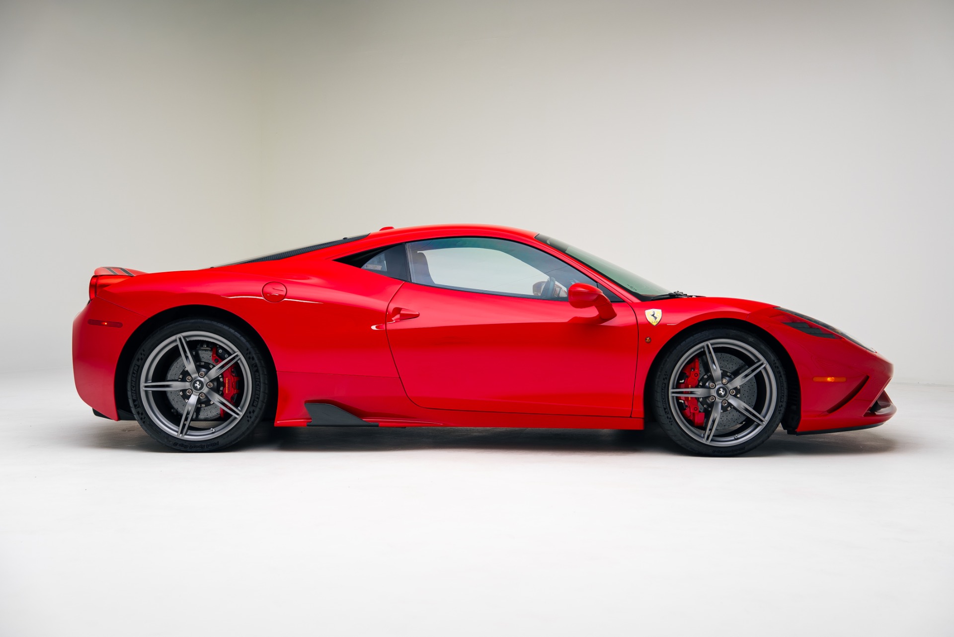 Used 2015 Ferrari 458 Speciale For Sale (Sold) | iLusso Stock 