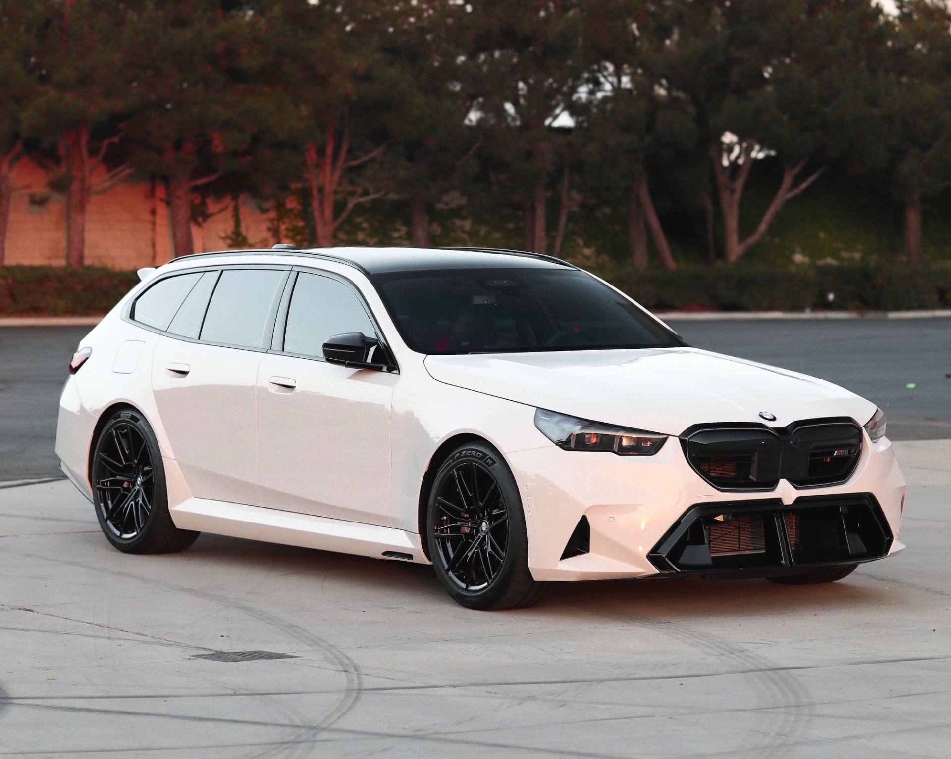 2025 BMW M5 M5 Touring's photo