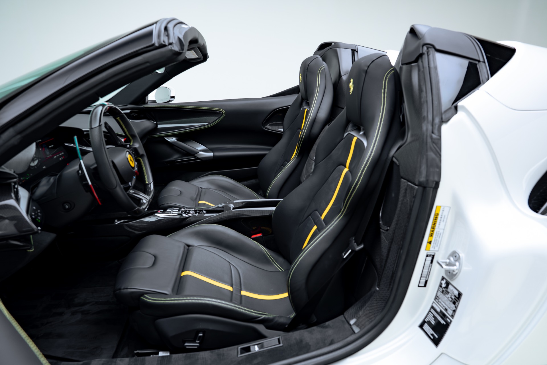 2024 Ferrari SF90 Base - Photo 18