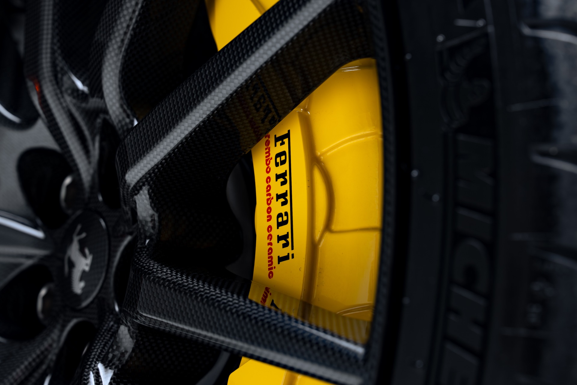 2024 Ferrari SF90 Base - Photo 23