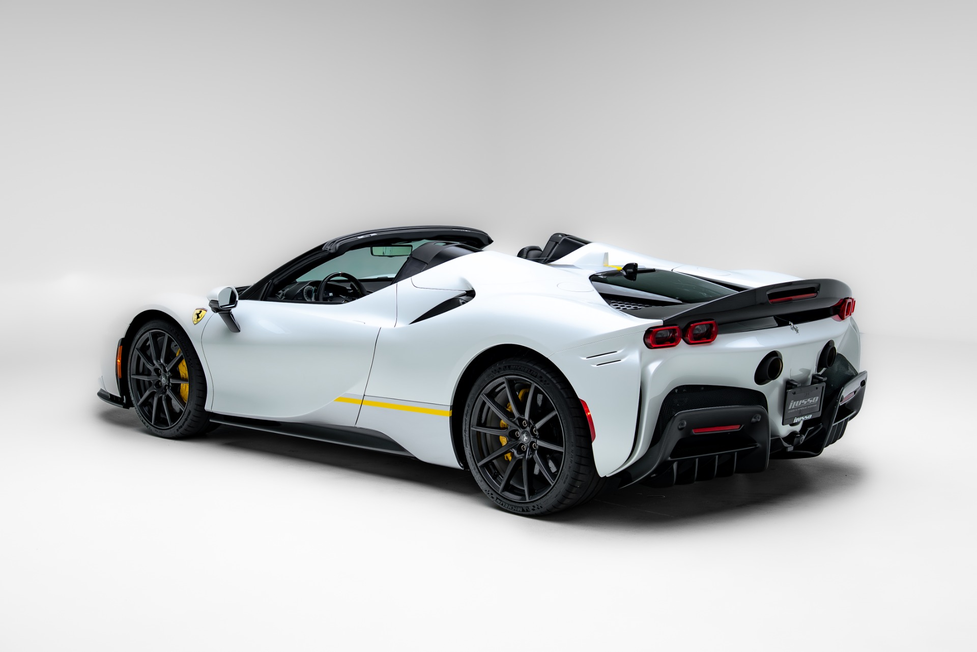 2024 Ferrari SF90 Base - Photo 31