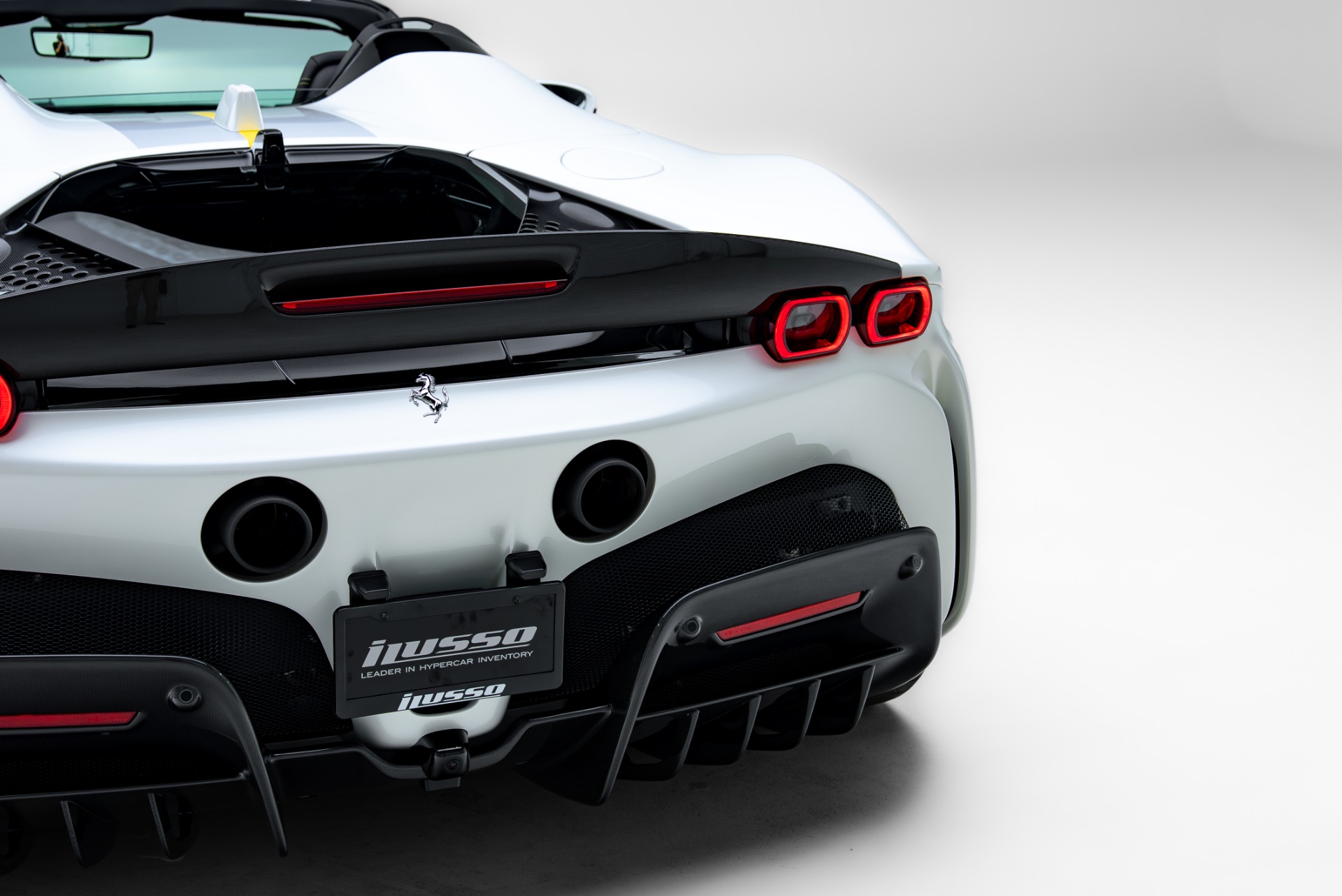 2024 Ferrari SF90 Base - Photo 32
