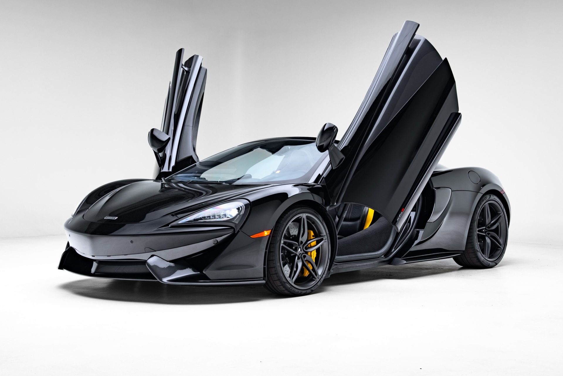 Used 2019 McLaren 570S Spider For Sale (Sold) | iLusso Stock #1001838