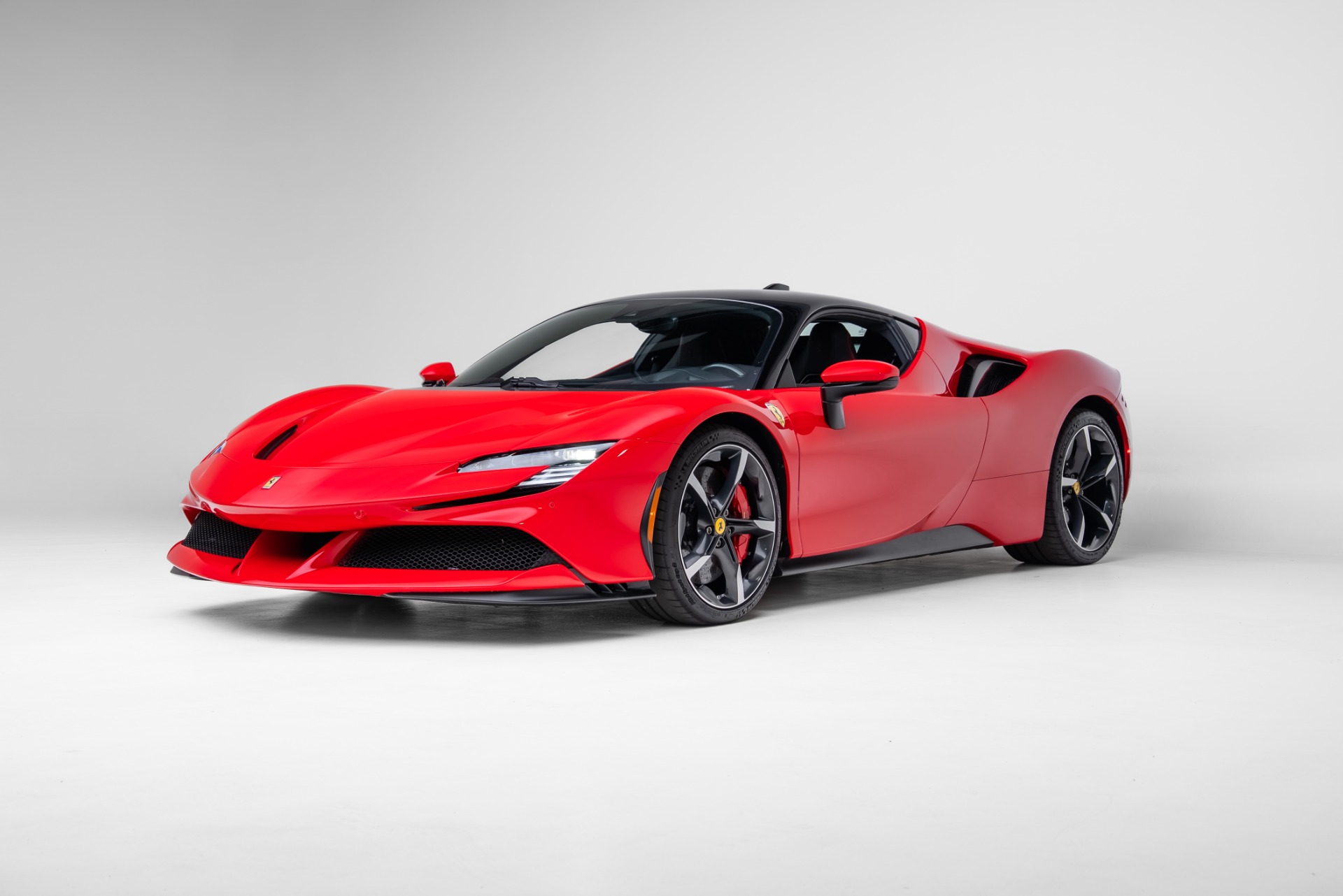 2023 Ferrari SF90 Stradale's photo