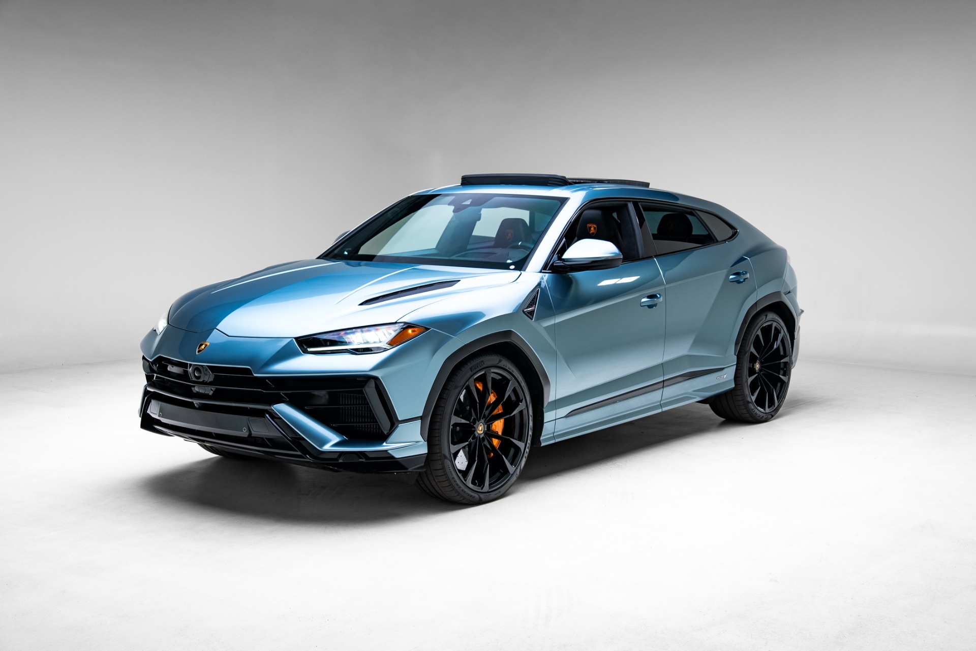 2023 Lamborghini Urus 4.0 V8 S's photo