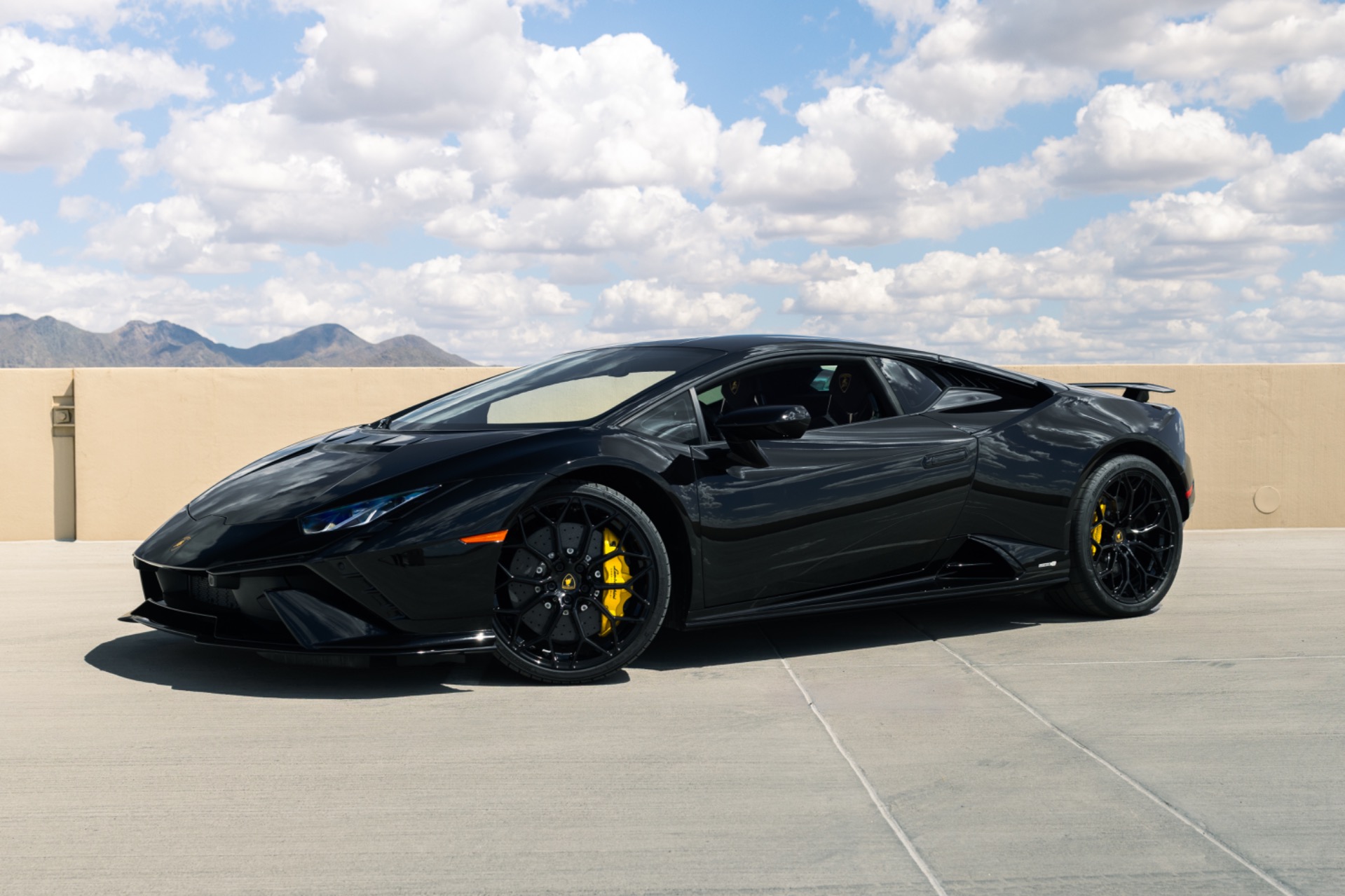 2024 Lamborghini Huracan's photo