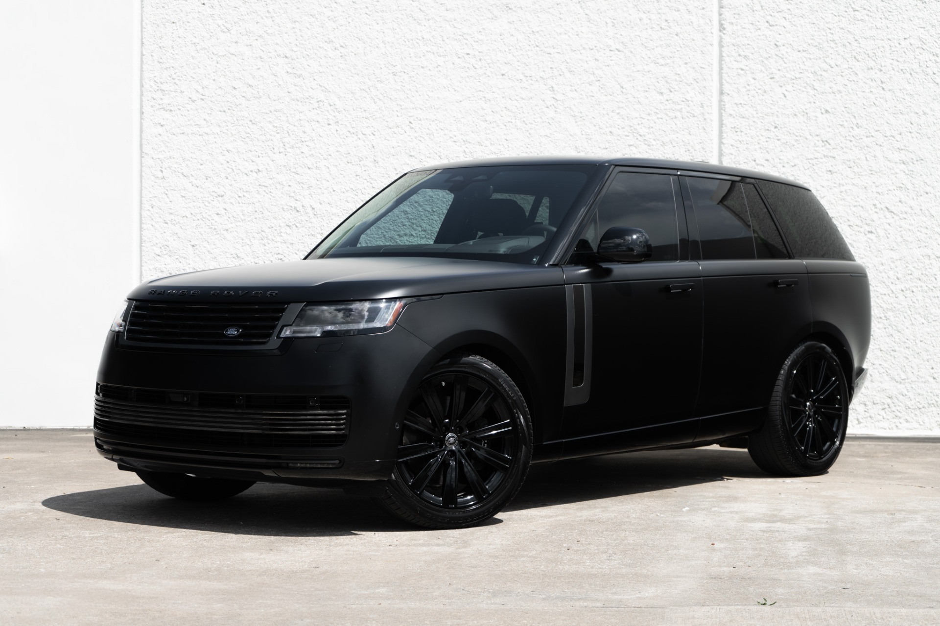 2025 Land Rover Range Rover 4.4 SV SWB's photo