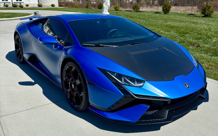 2023 Lamborghini Huracan Tecnica
