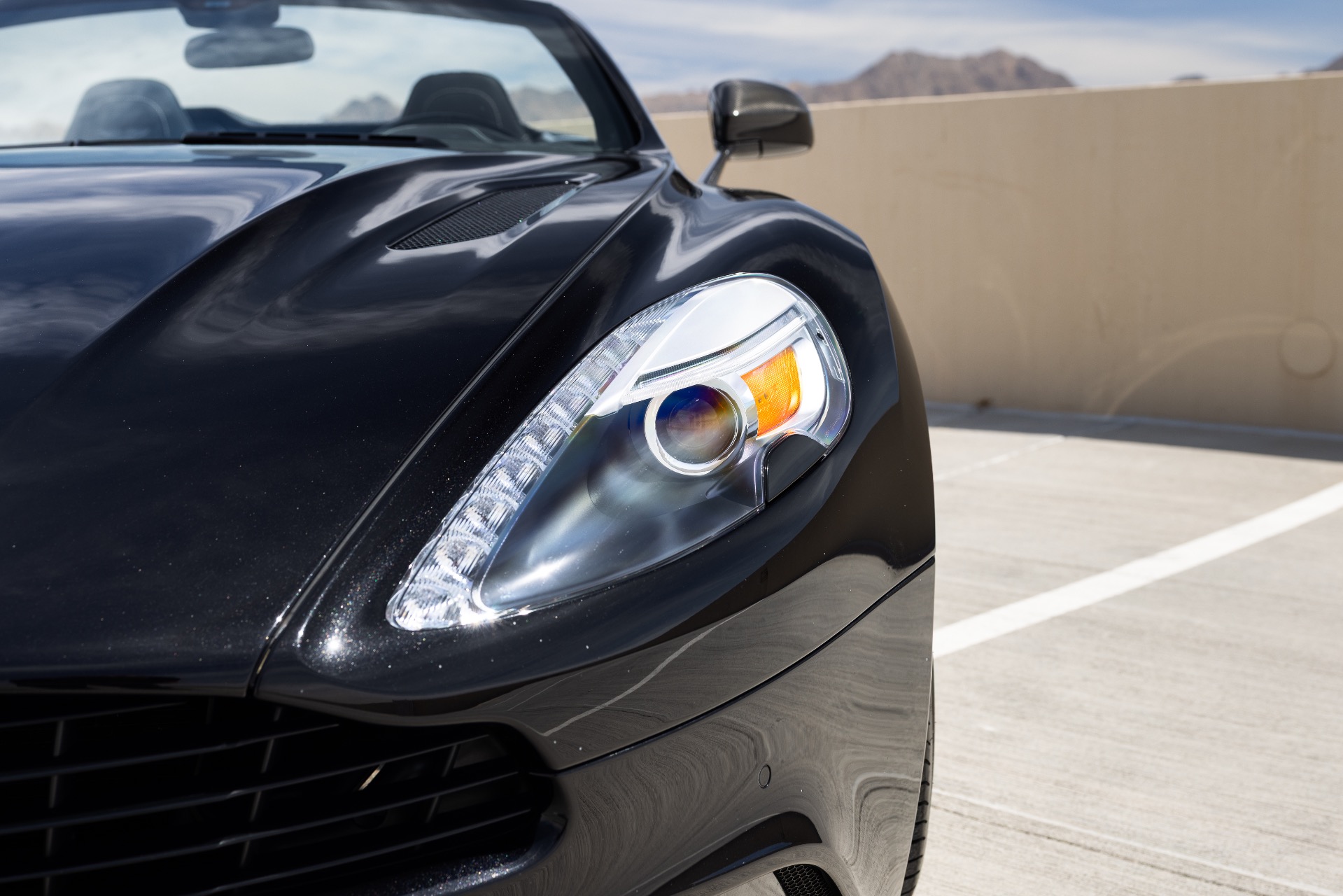 2015 Aston Martin Vanquish Base - Photo 22