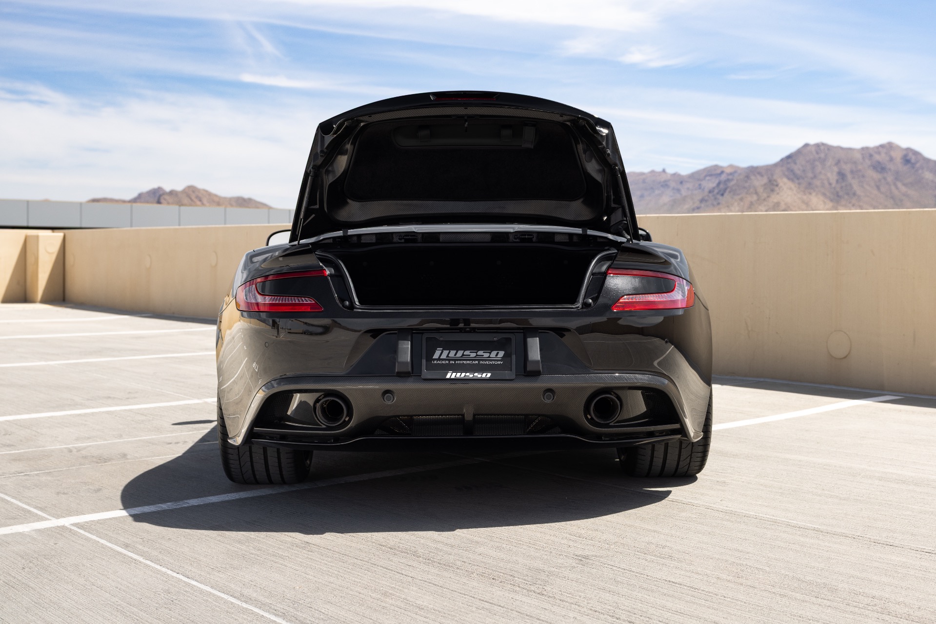 2015 Aston Martin Vanquish Base - Photo 29