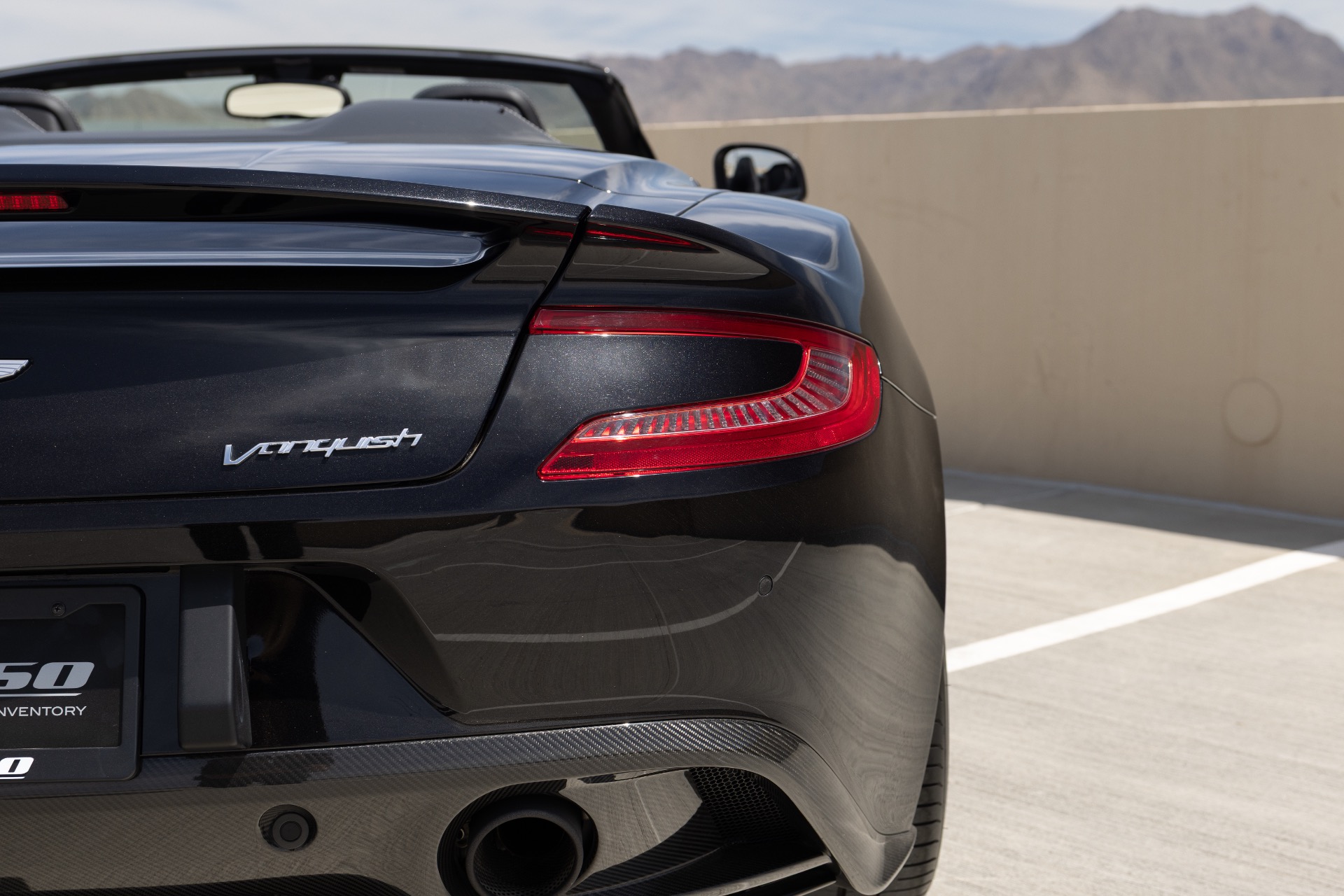 2015 Aston Martin Vanquish Base - Photo 32