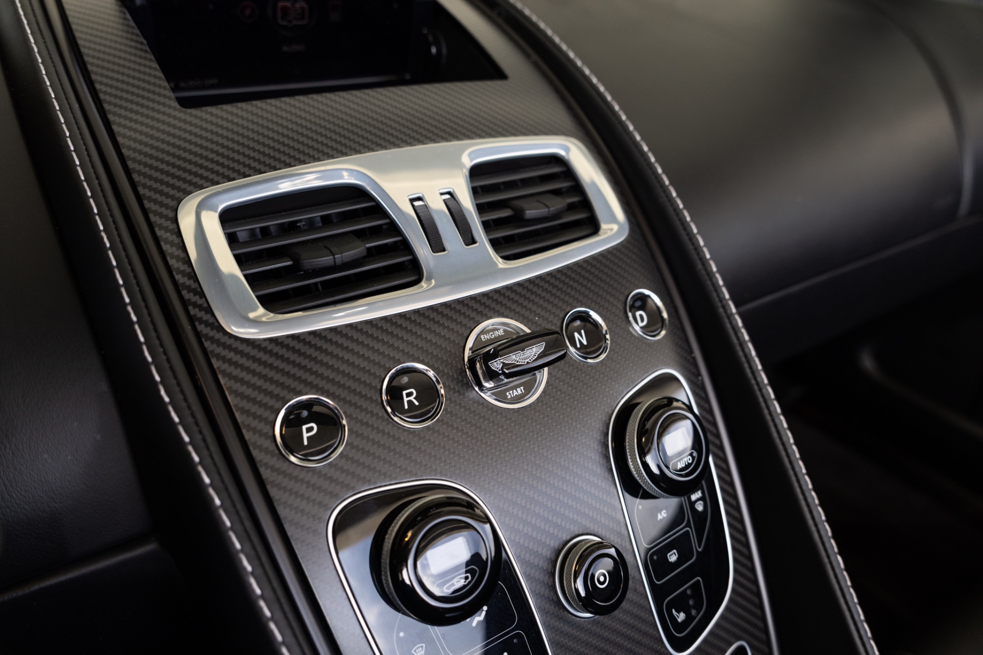 2015 Aston Martin Vanquish Base - Photo 51