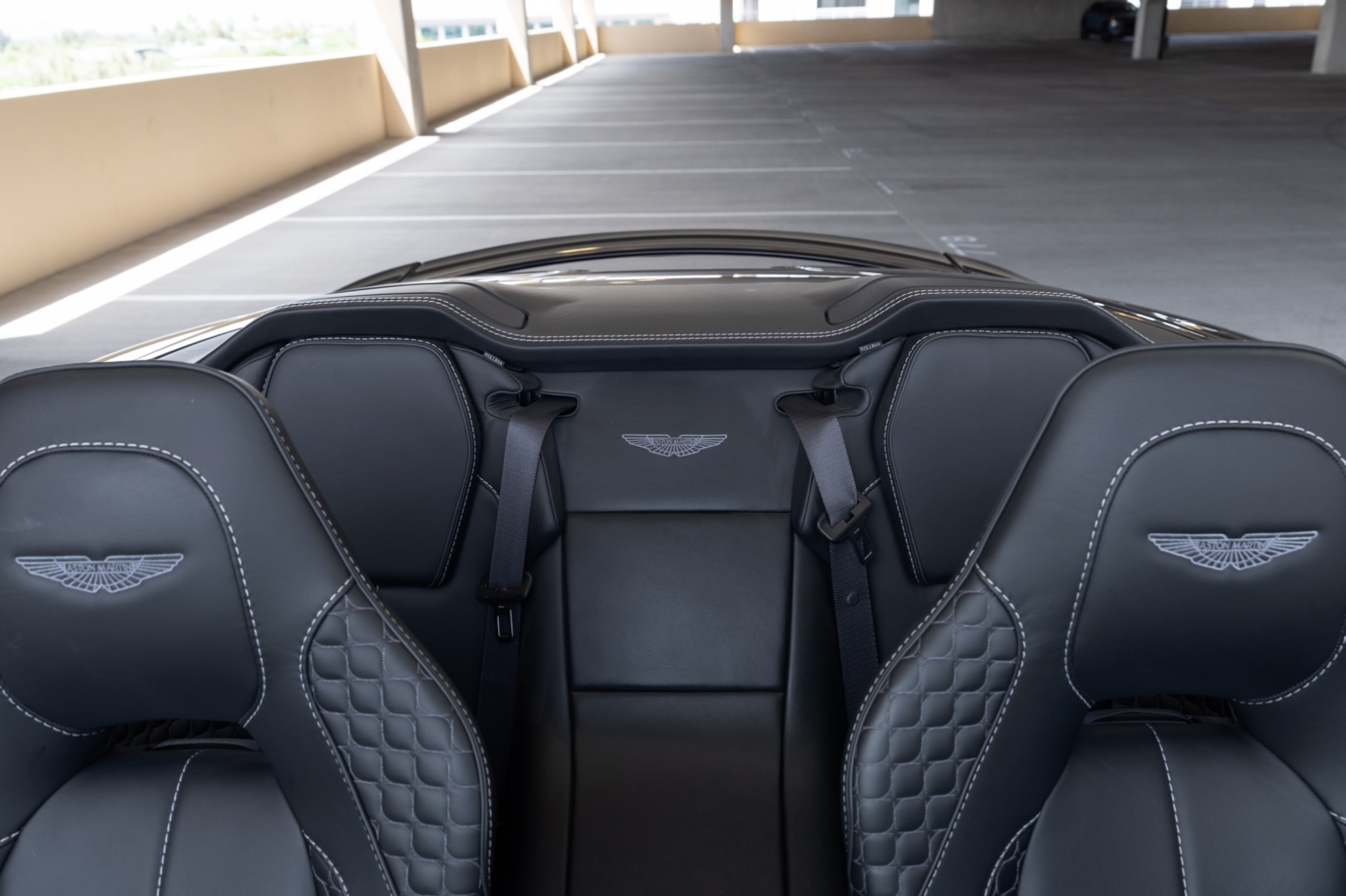 2015 Aston Martin Vanquish Base - Photo 59