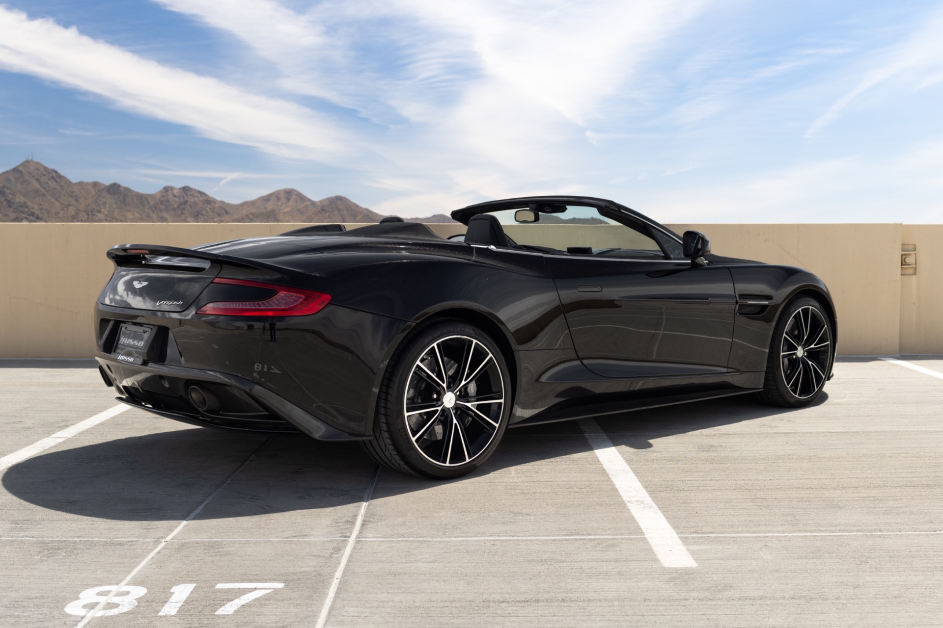 2015 Aston Martin Vanquish Base - Photo 9