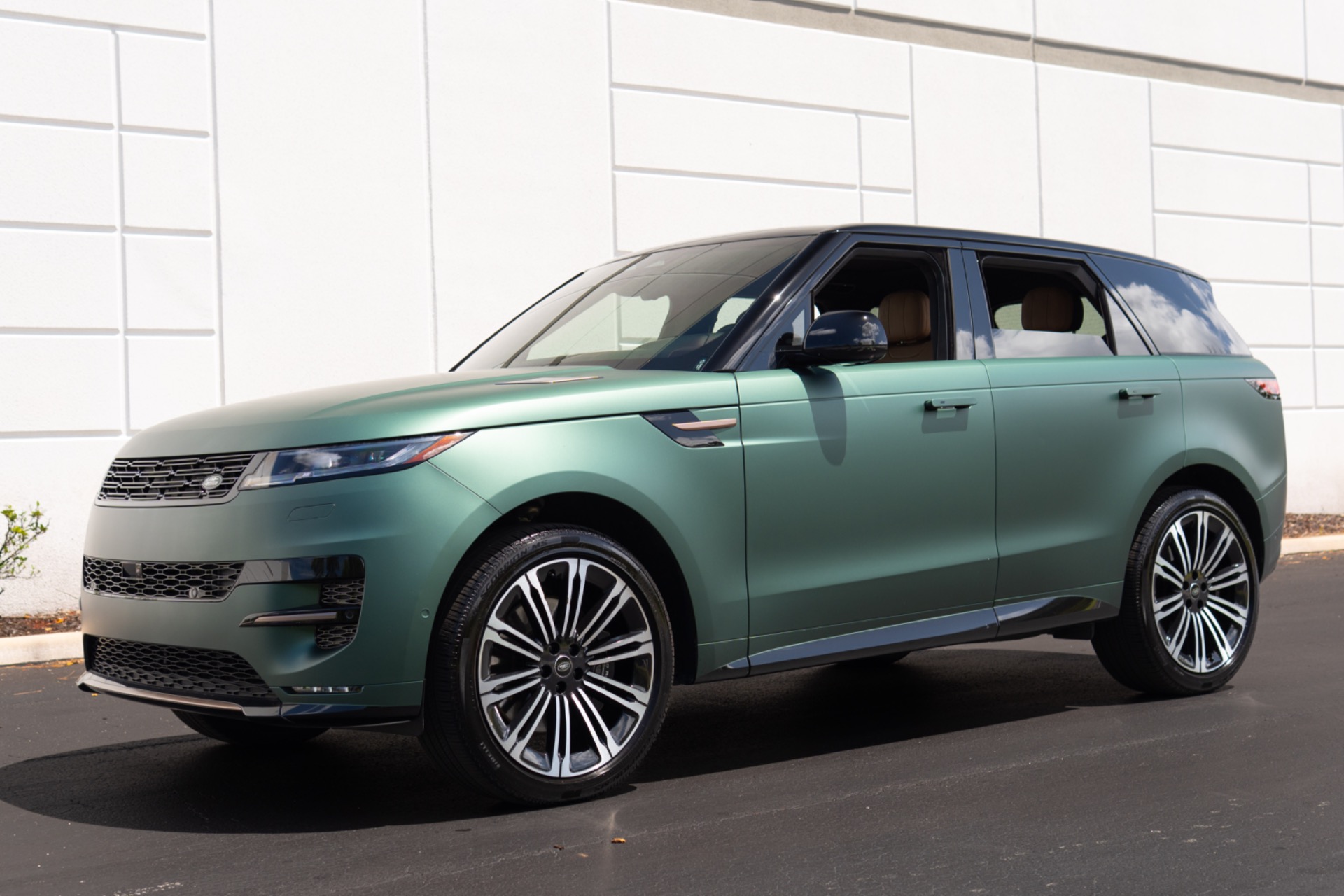 2025 Land Rover Range Rover Sport