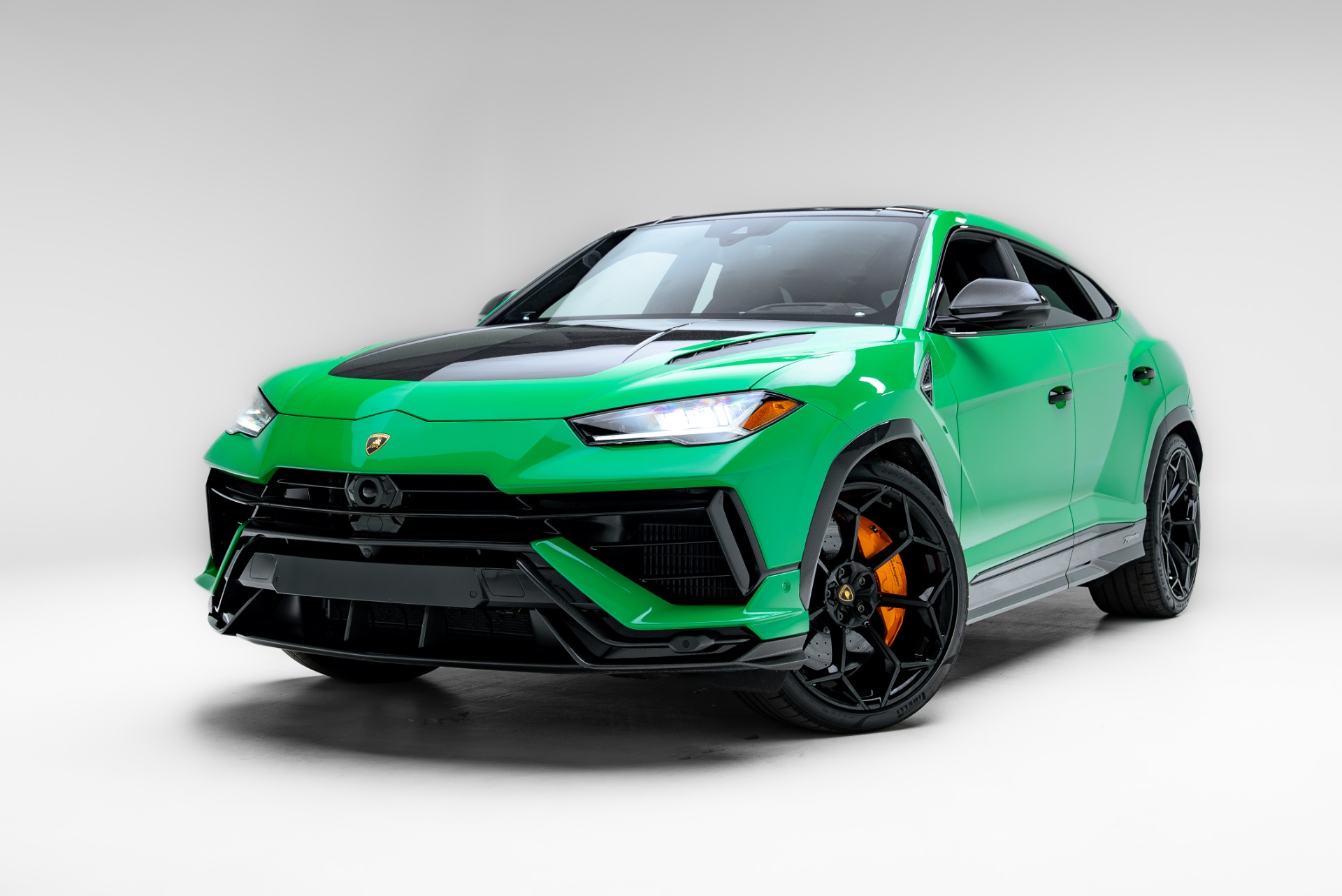 2023 Lamborghini Urus 4.0 V8 Performante's photo