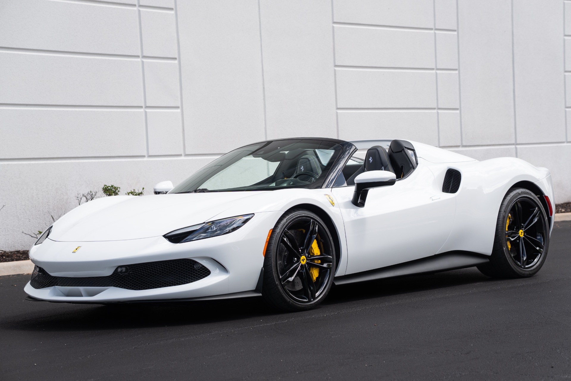2024 Ferrari 296 GTS's photo