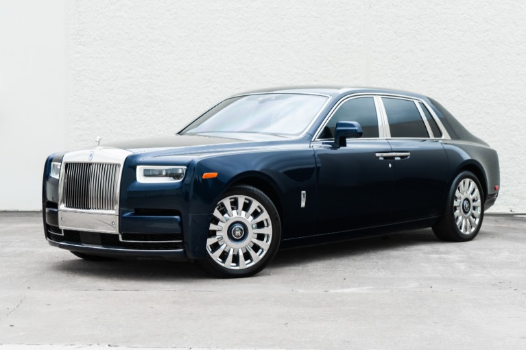 2022 Rolls-Royce Phantom