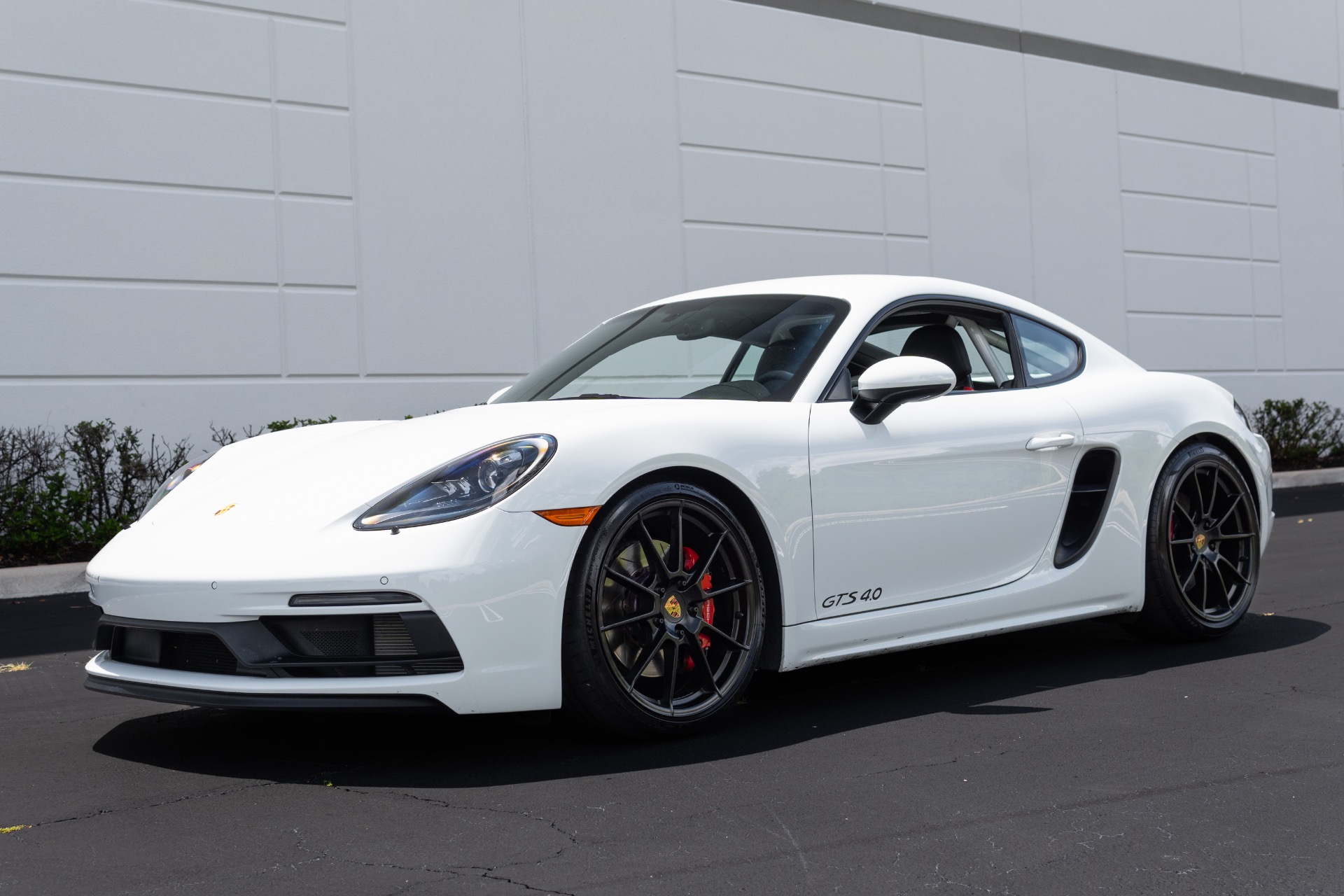 2025 Porsche 718 Cayman GTS's photo