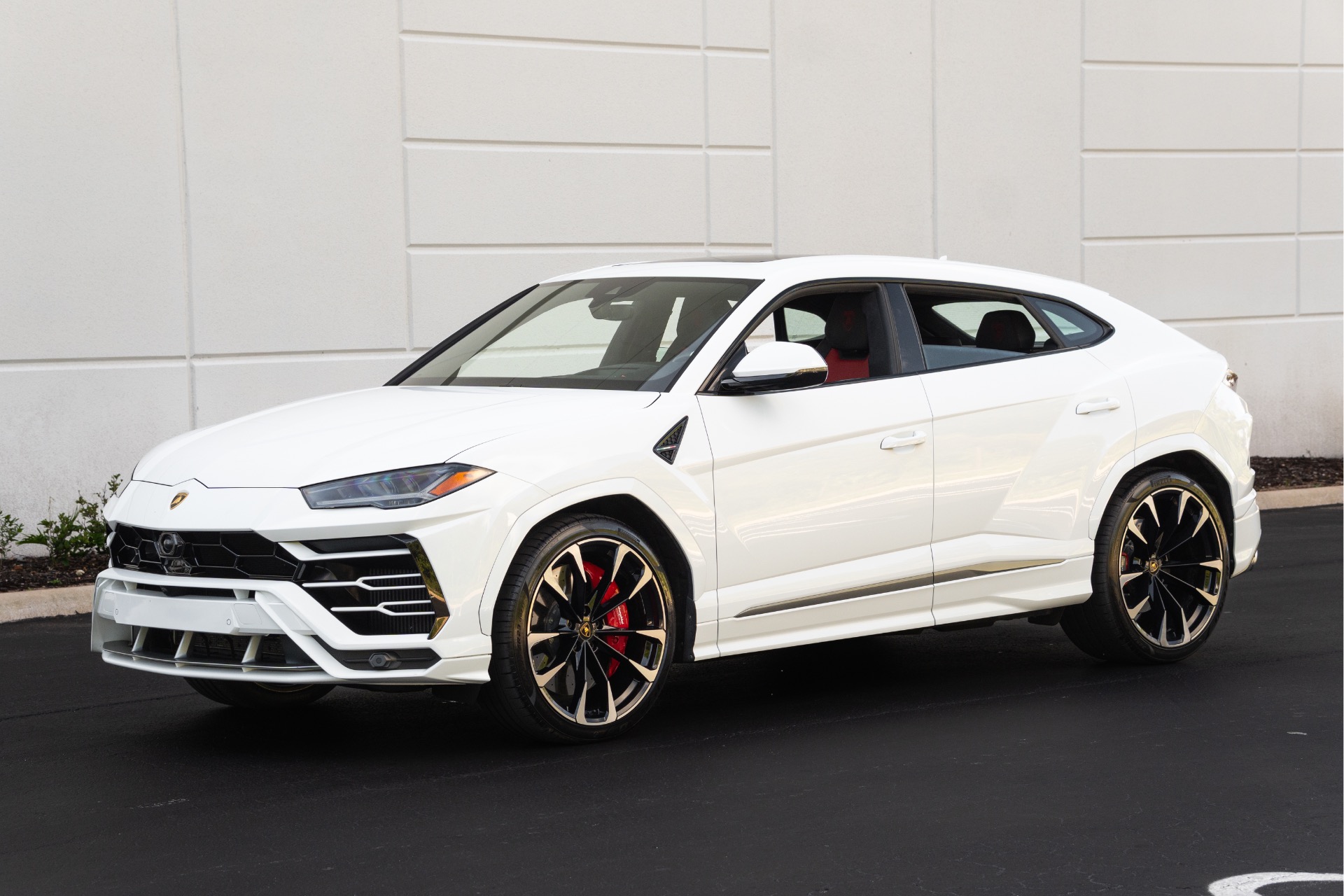2022 Lamborghini Urus 4.0 V8's photo