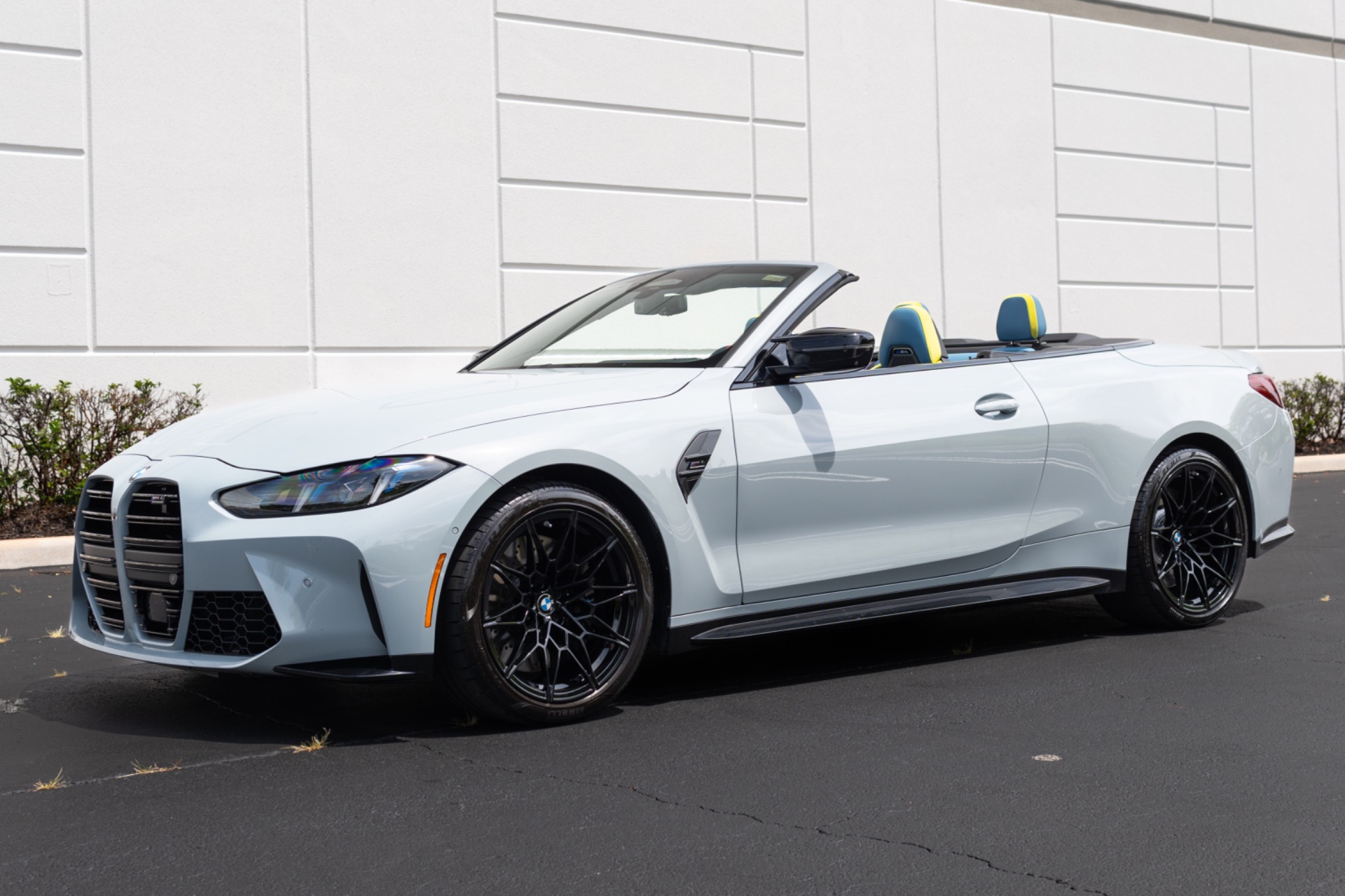 2026 BMW M4 Competition Convertible xDrive's photo