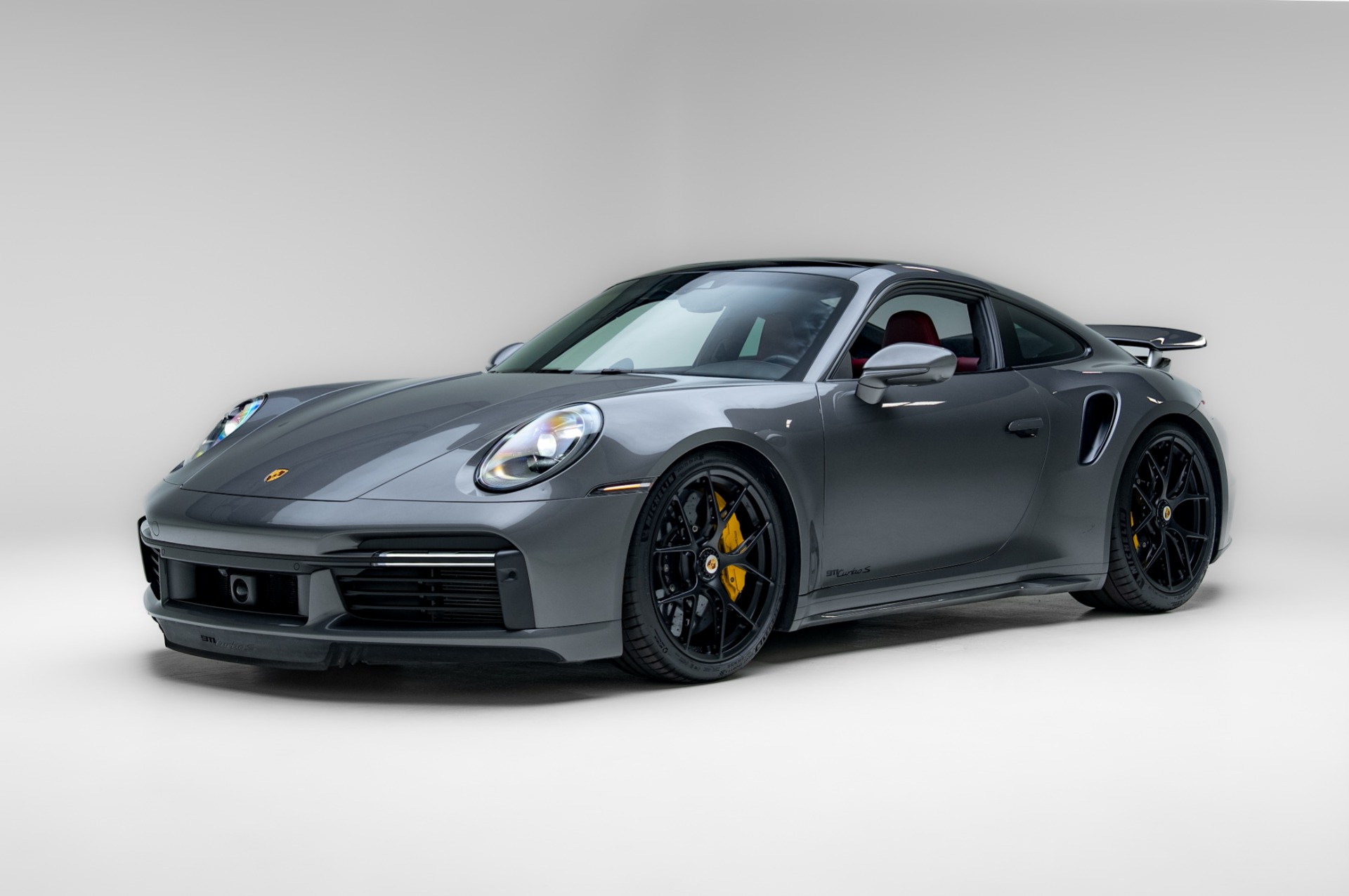2021 Porsche 911 Turbo S Coupe's photo
