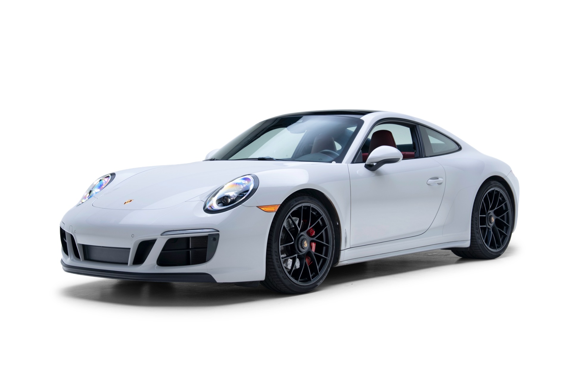2019 Porsche 911 Carrera 4 GTS Coupe's photo