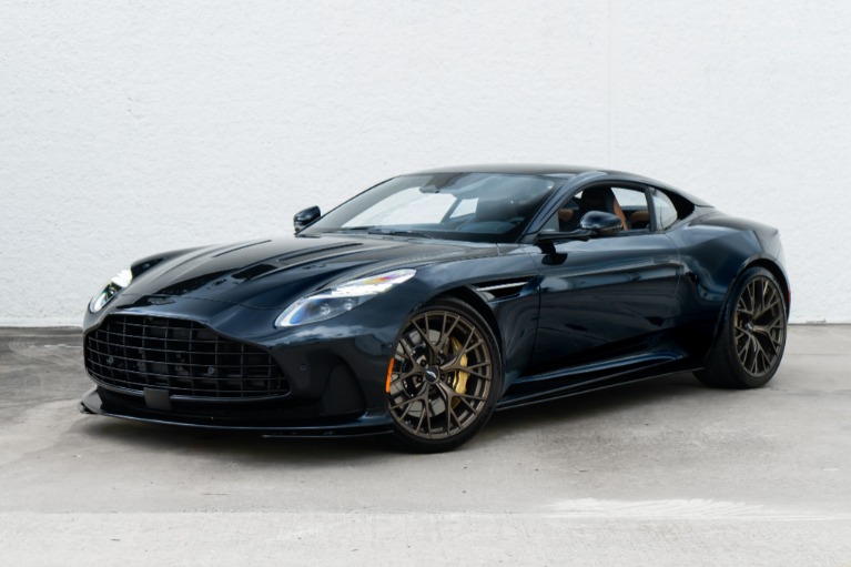 2024 Aston Martin DB12