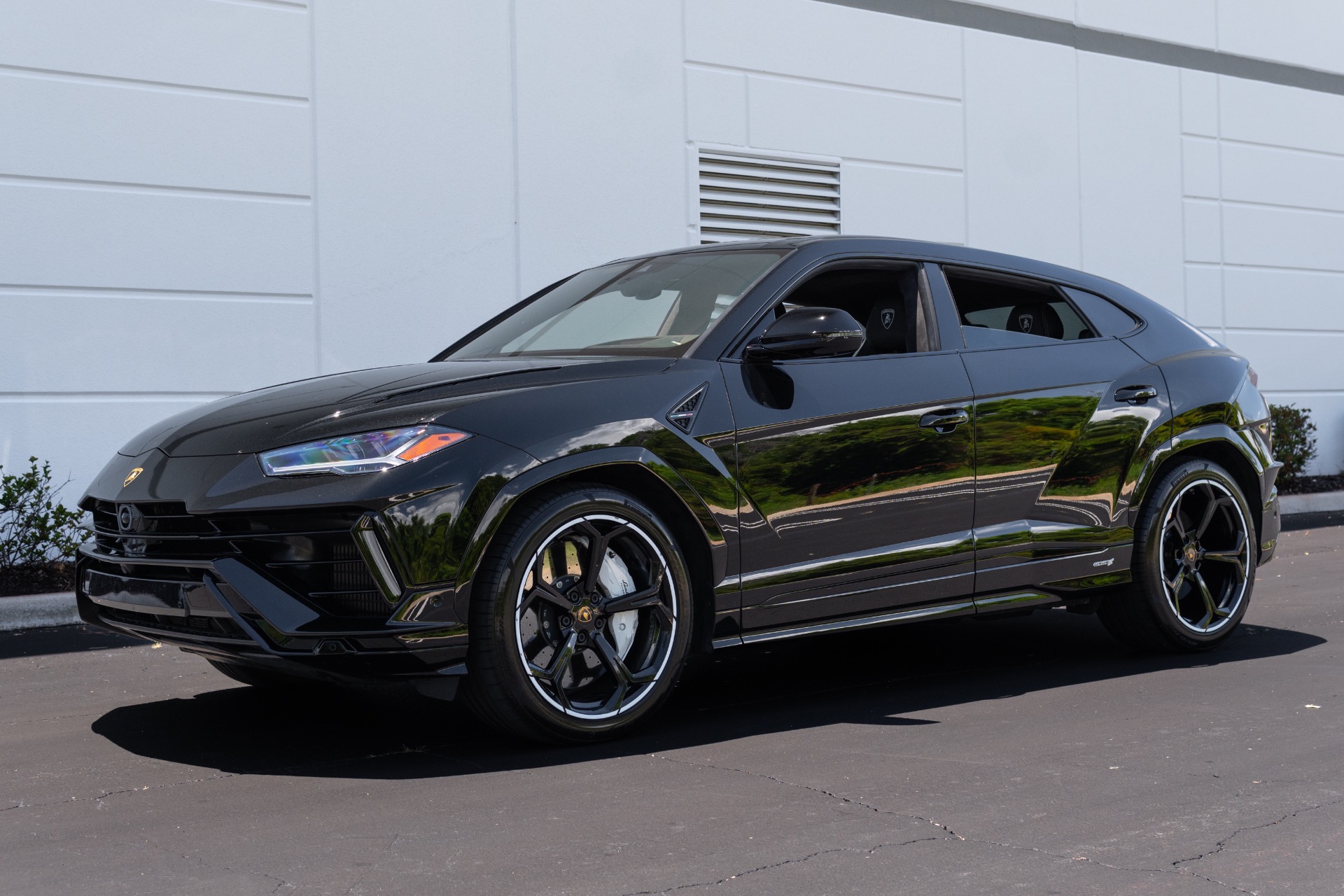 2023 Lamborghini Urus 4.0 V8 S's photo