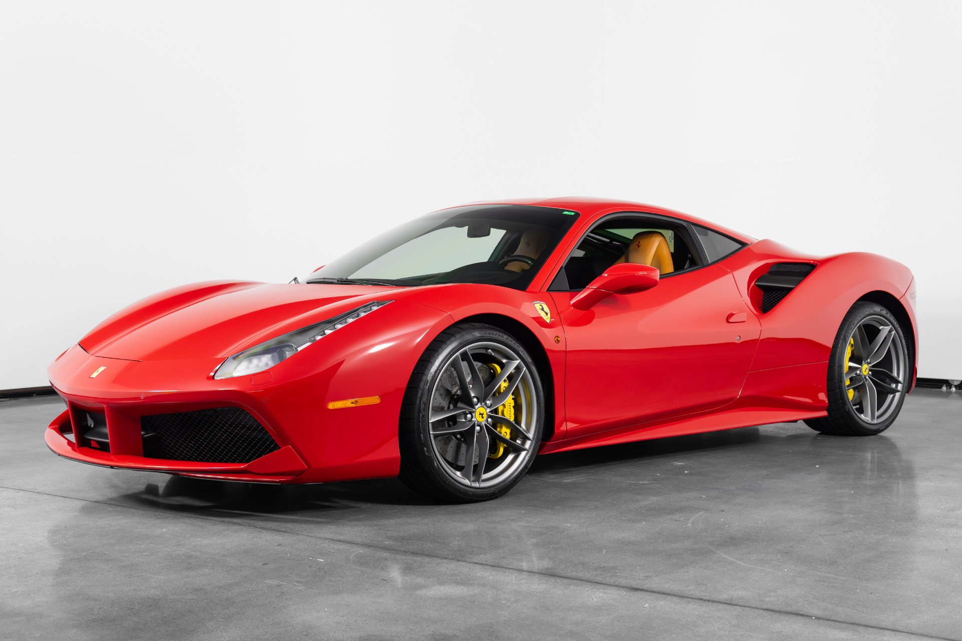 2017 Ferrari 488 -'s photo