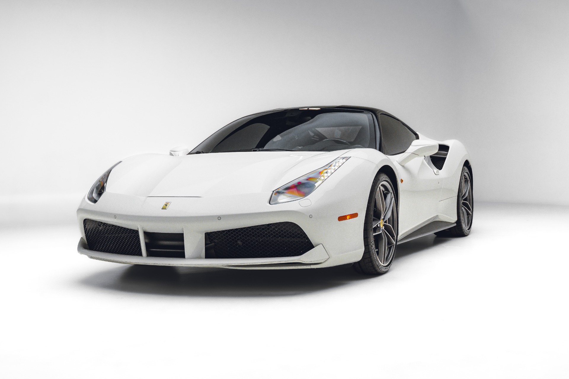 2018 Ferrari 488 -'s photo