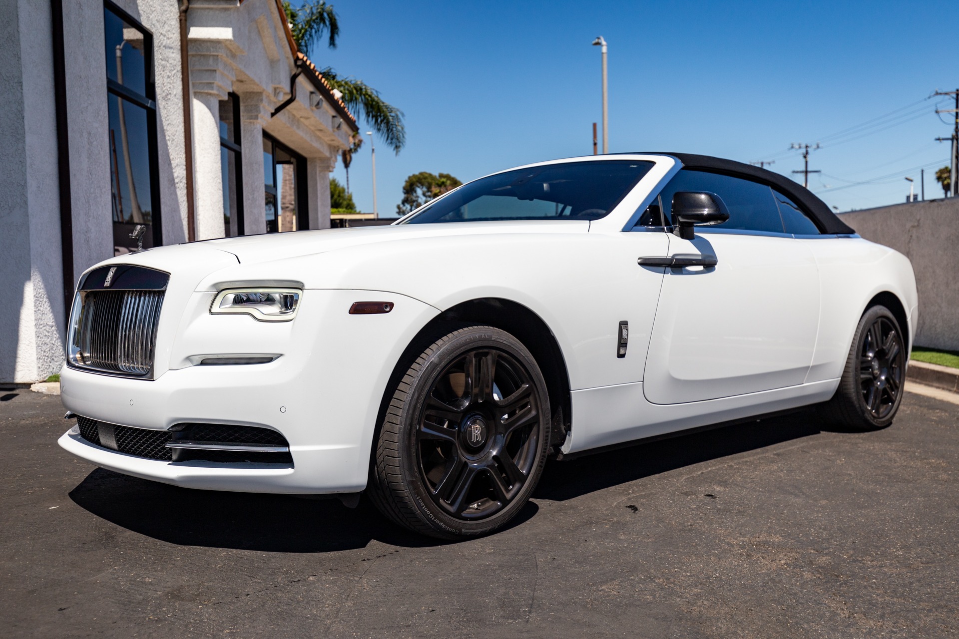 Used 2016 RollsRoyce Dawn For Sale (Sold) iLusso Stock 102178