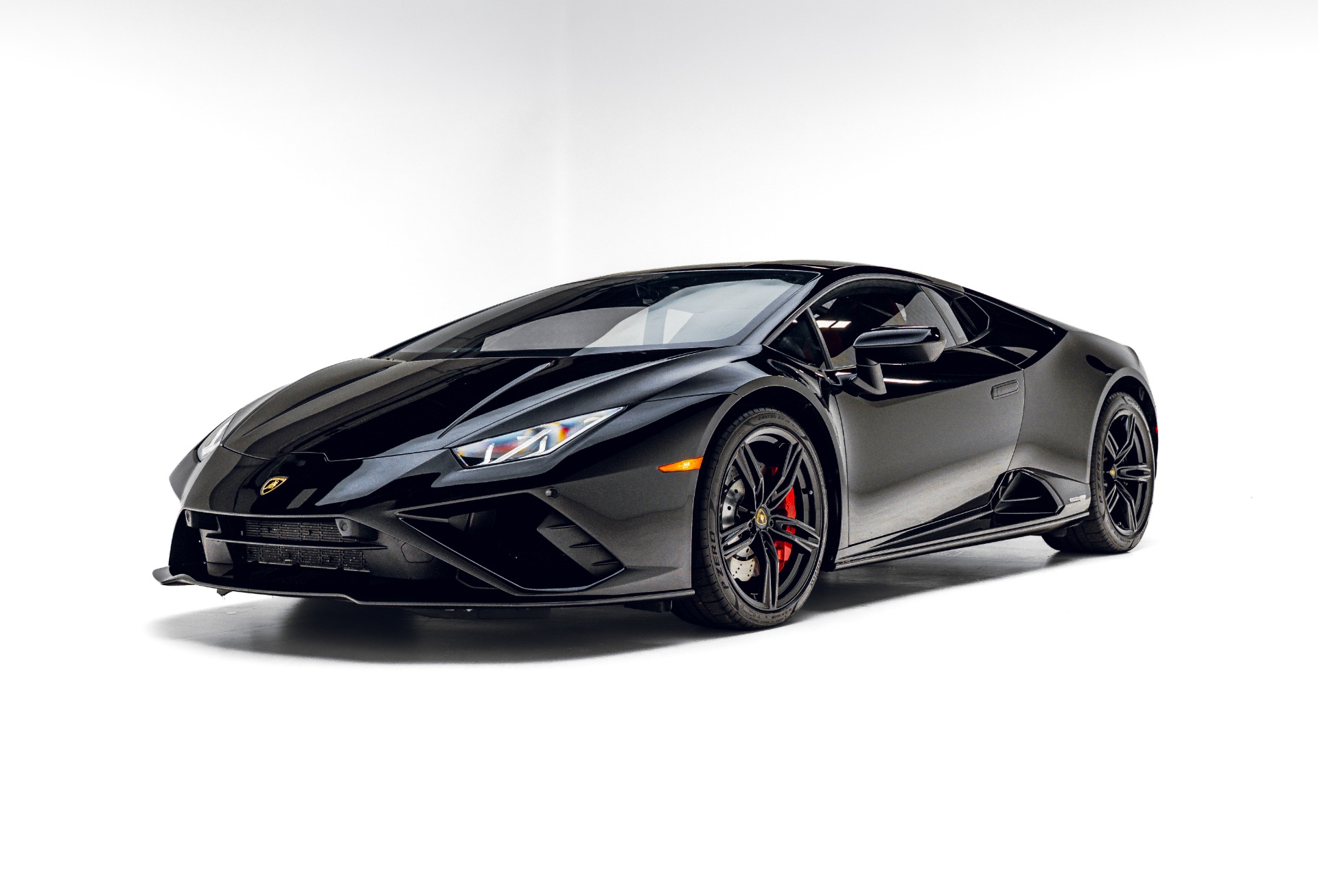 2021 Lamborghini Huracan EVO Coupe's photo
