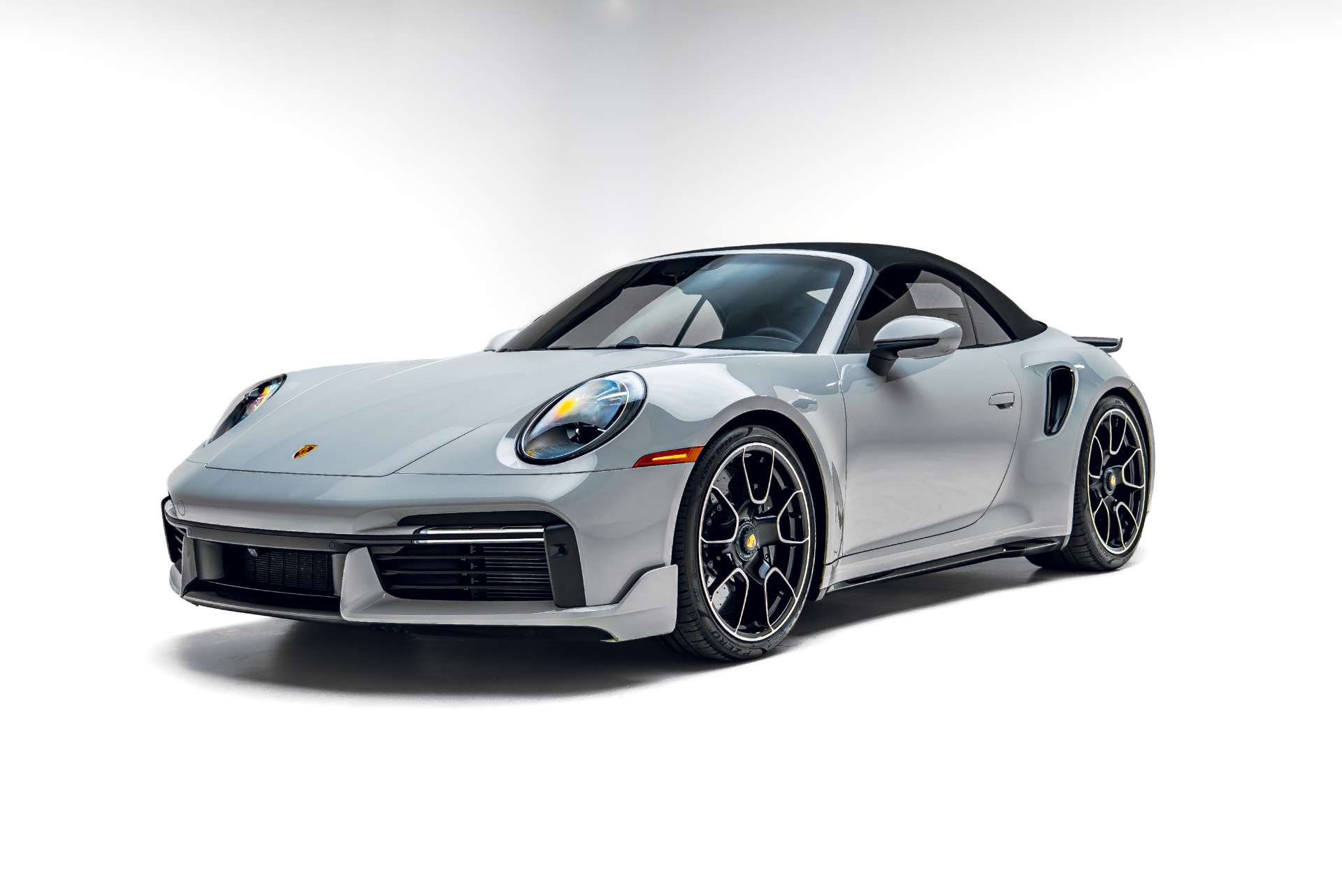 2022 Porsche 911 Turbo S Cabriolet's photo